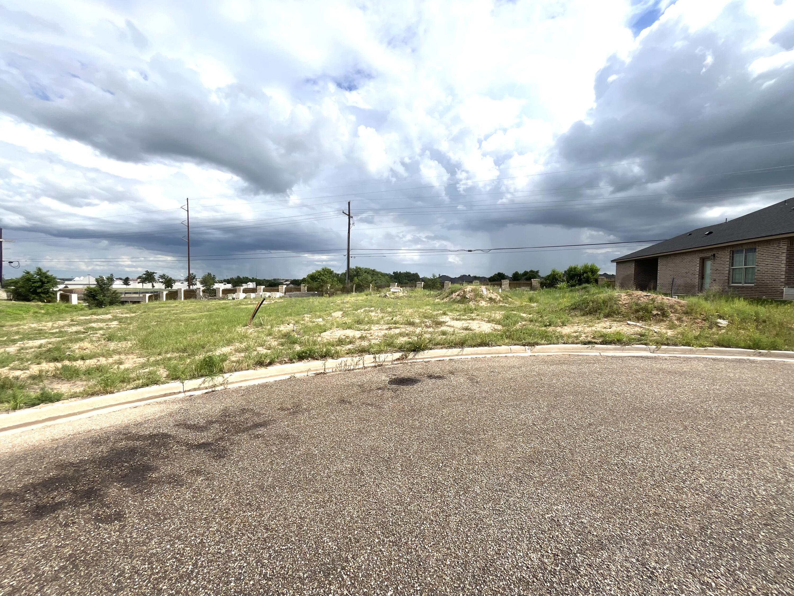 12 YVES Court Property Photo 1