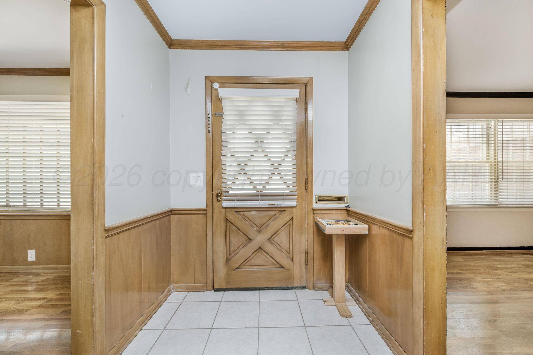 6200 Hanson Road Property Photo 4