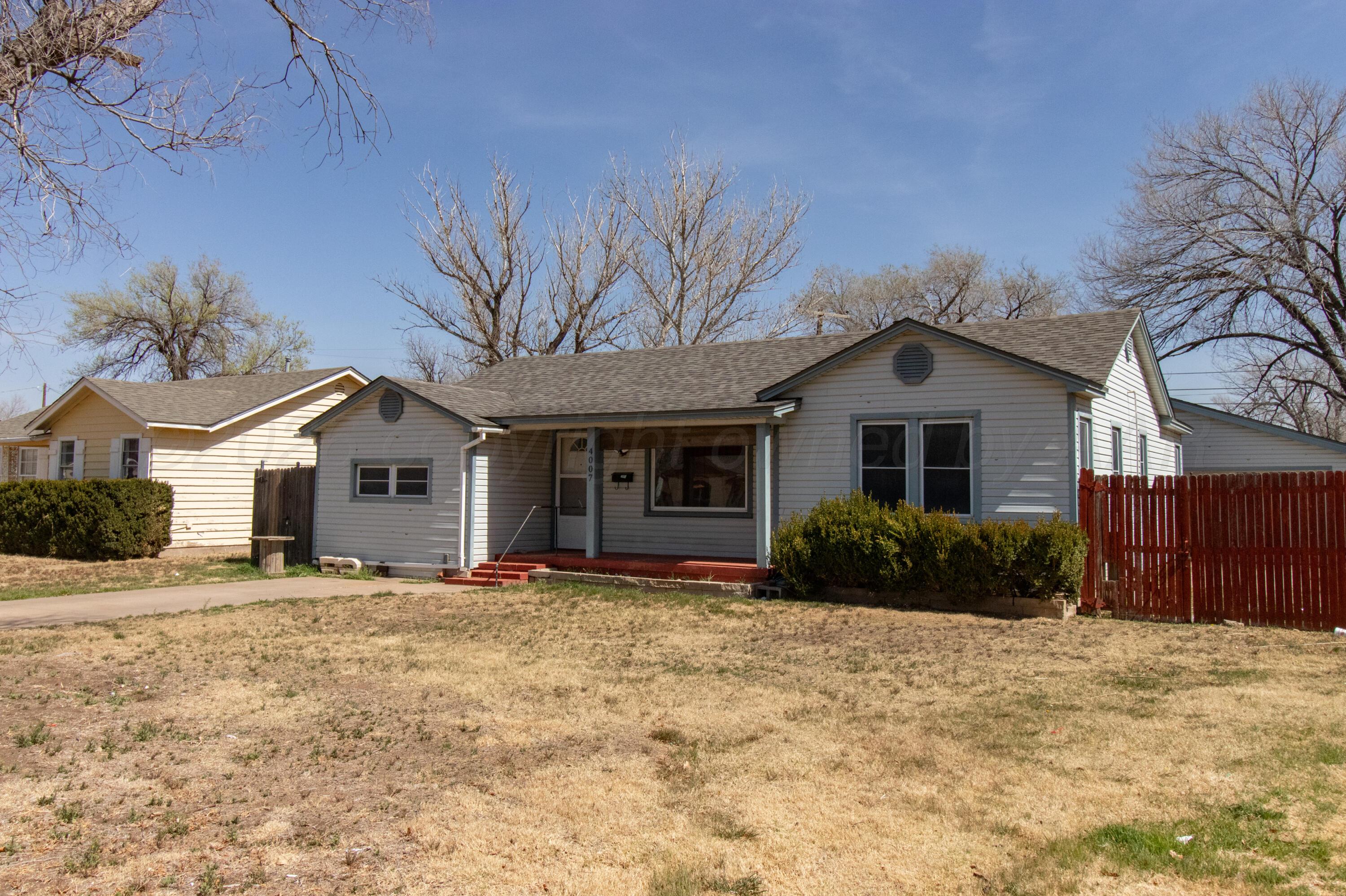 4007 PARKER Street Property Photo 1