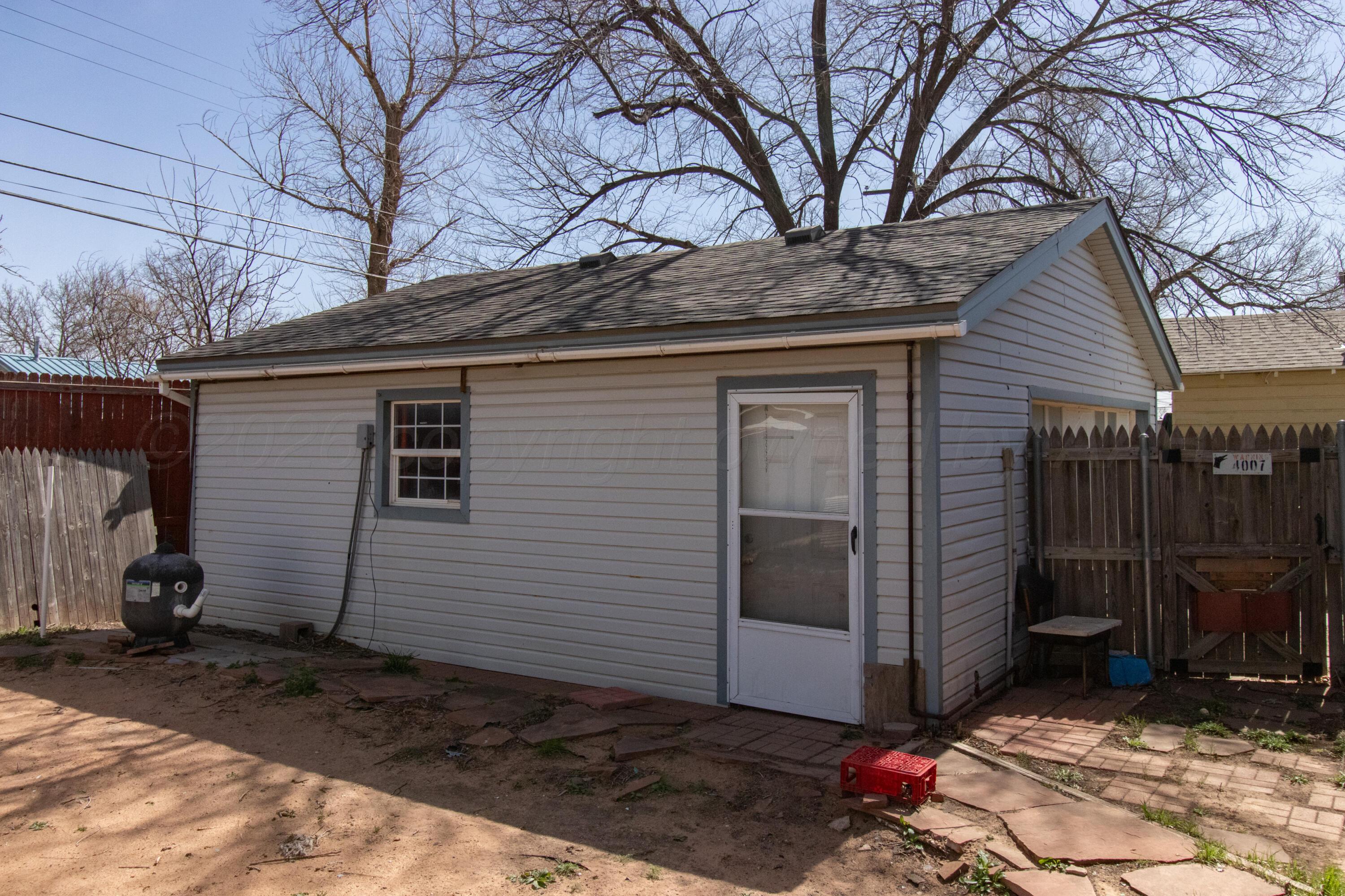 4007 Parker Street Property Photo 5