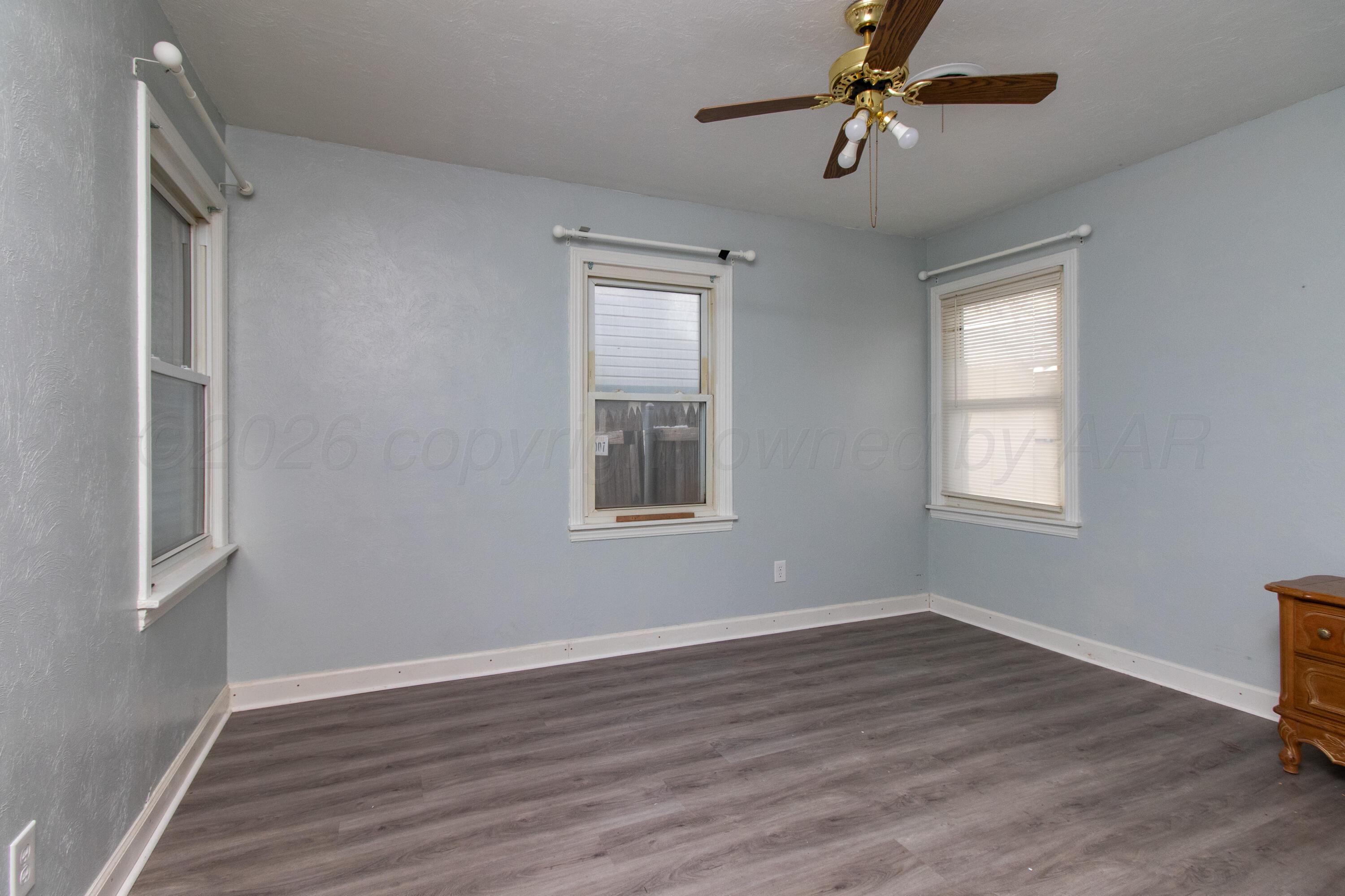 4007 Parker Street Property Photo 22