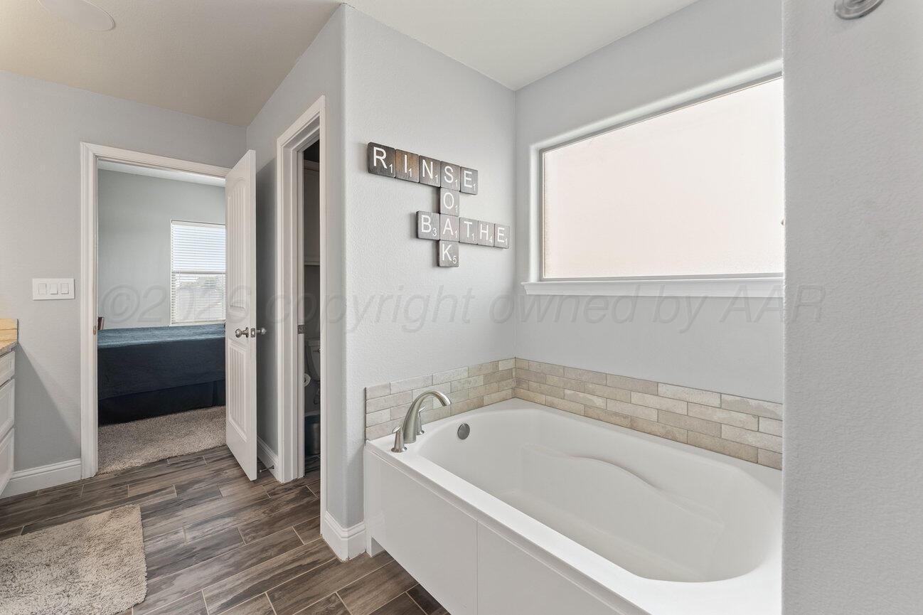 9705 Rockwood Drive Property Photo 37