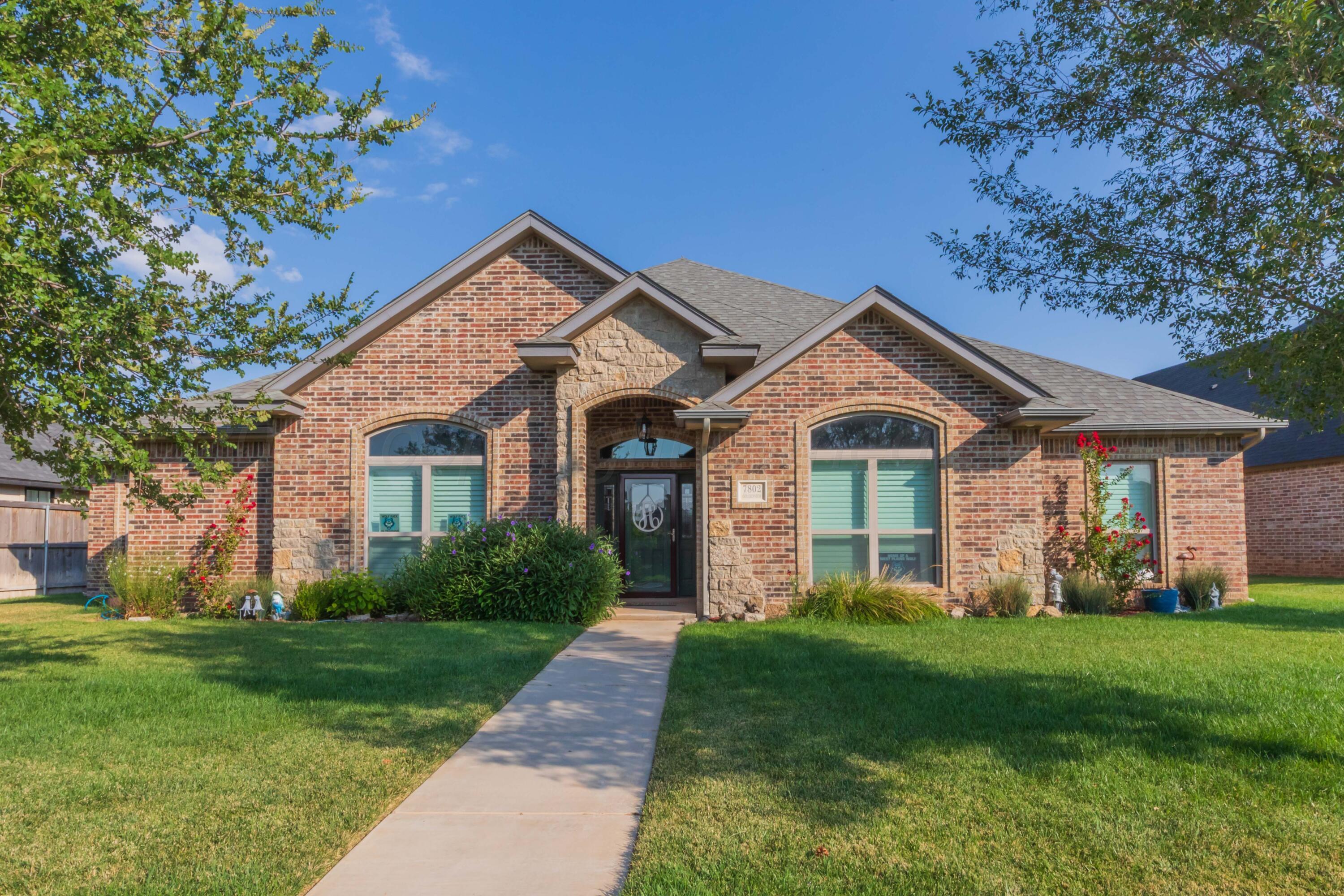 7802 GOLDENVIEW Property Photo 1