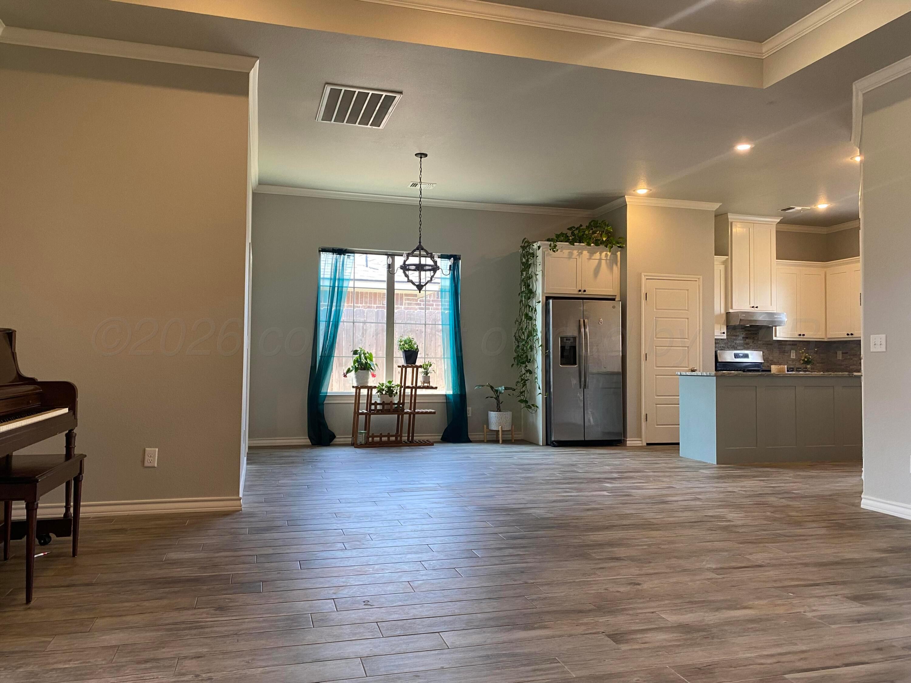 24 Living Way Property Photo 6