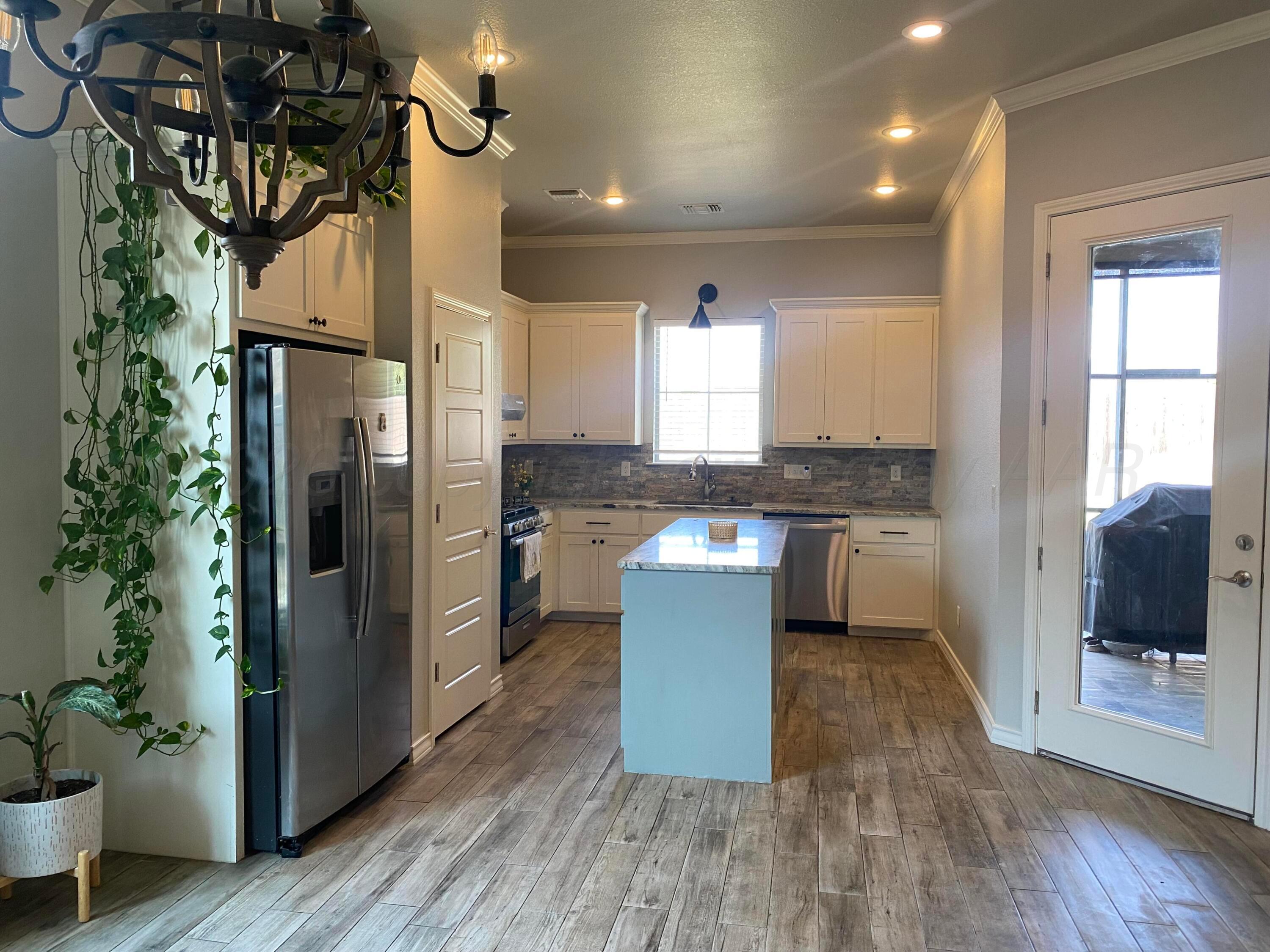 24 Living Way Property Photo 9