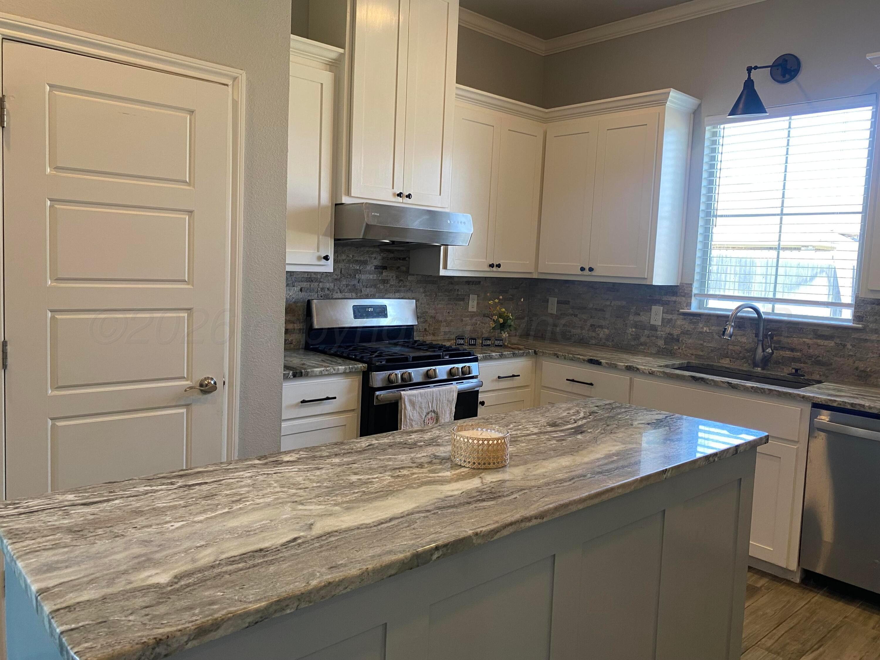24 Living Way Property Photo 10