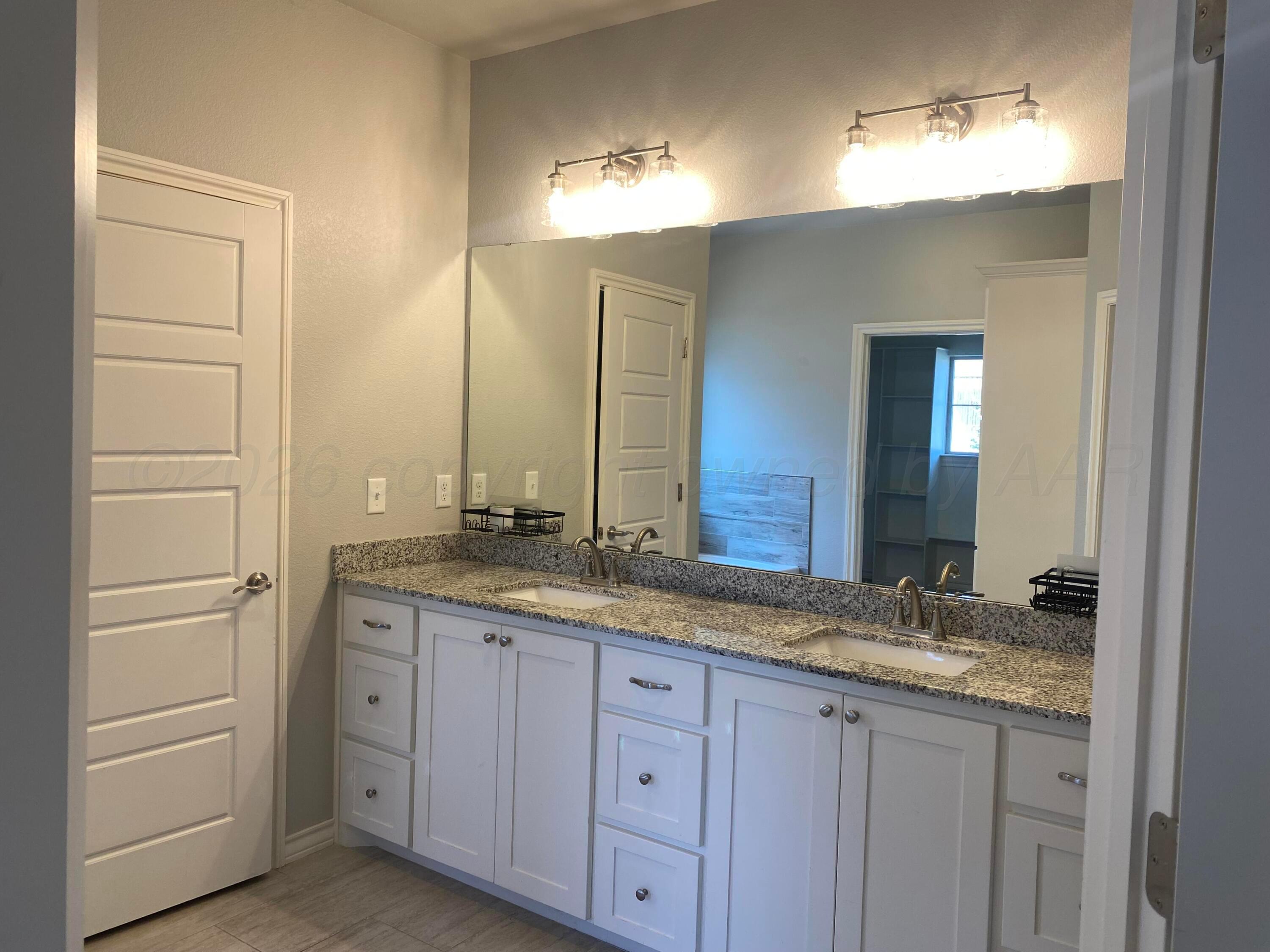 24 Living Way Property Photo 17