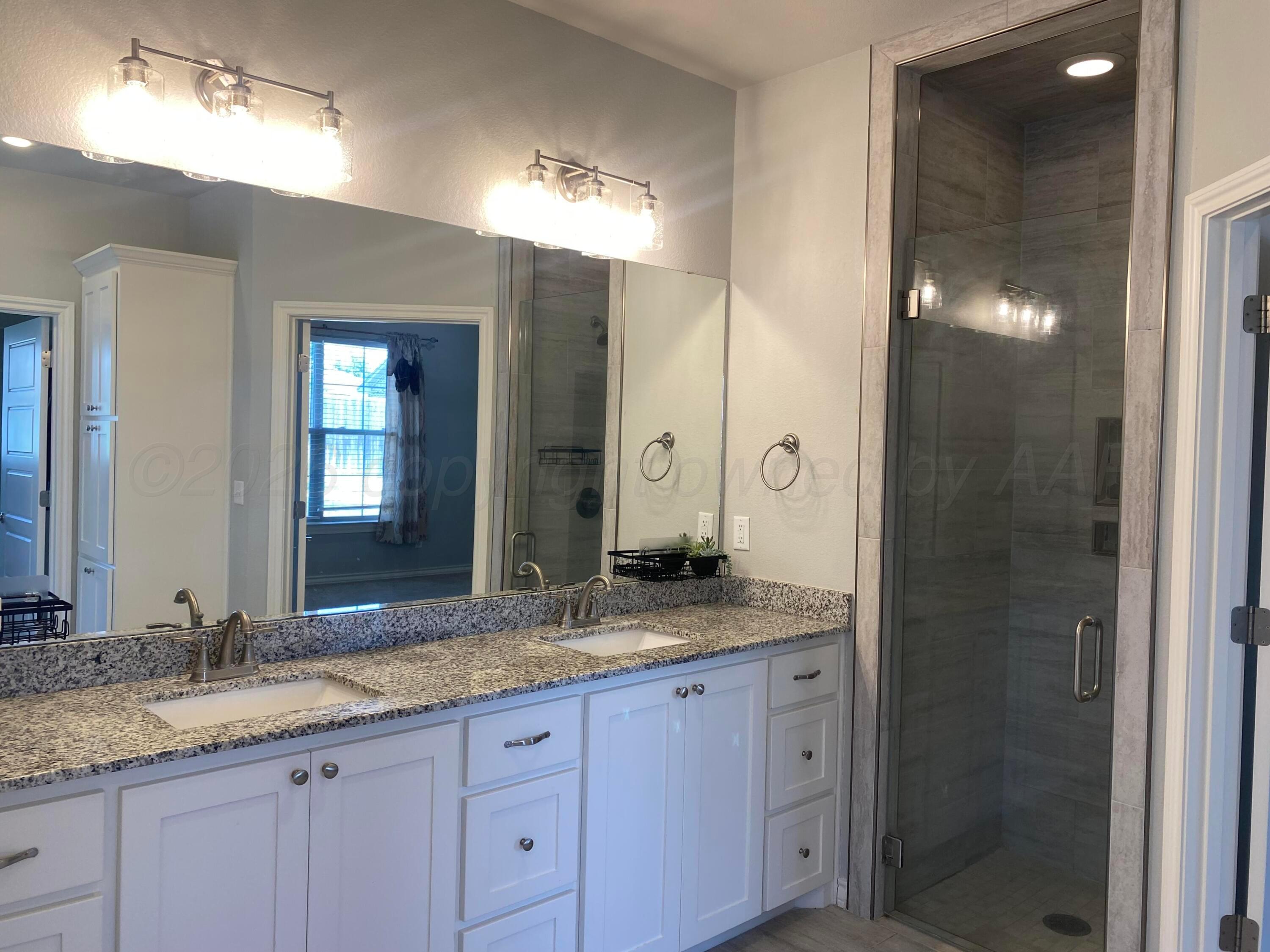 24 Living Way Property Photo 18
