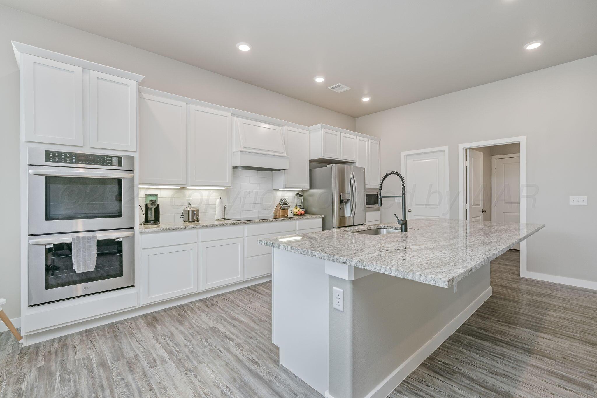 1738 Apricot Avenue Property Photo 8