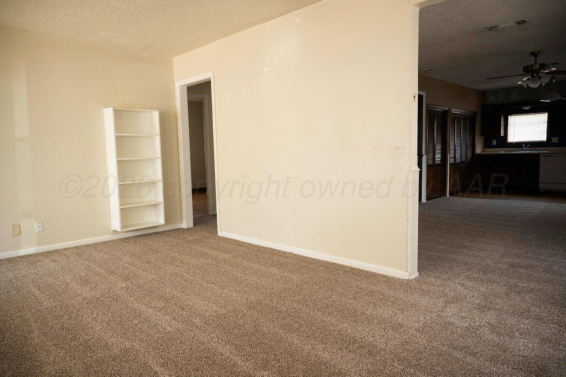 906 Ne 2nd Property Photo 6