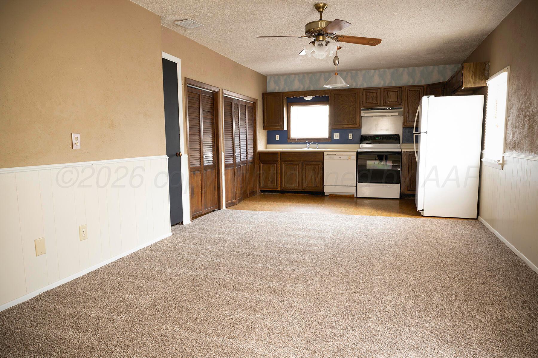 906 Ne 2nd Property Photo 7