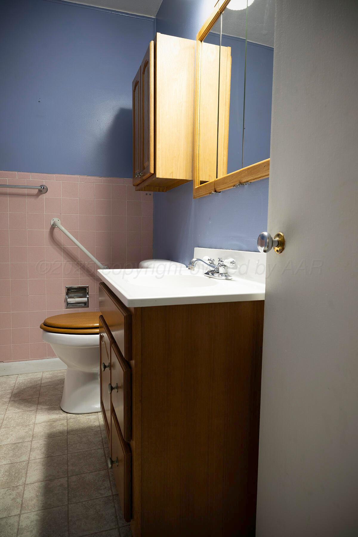 906 Ne 2nd Property Photo 11