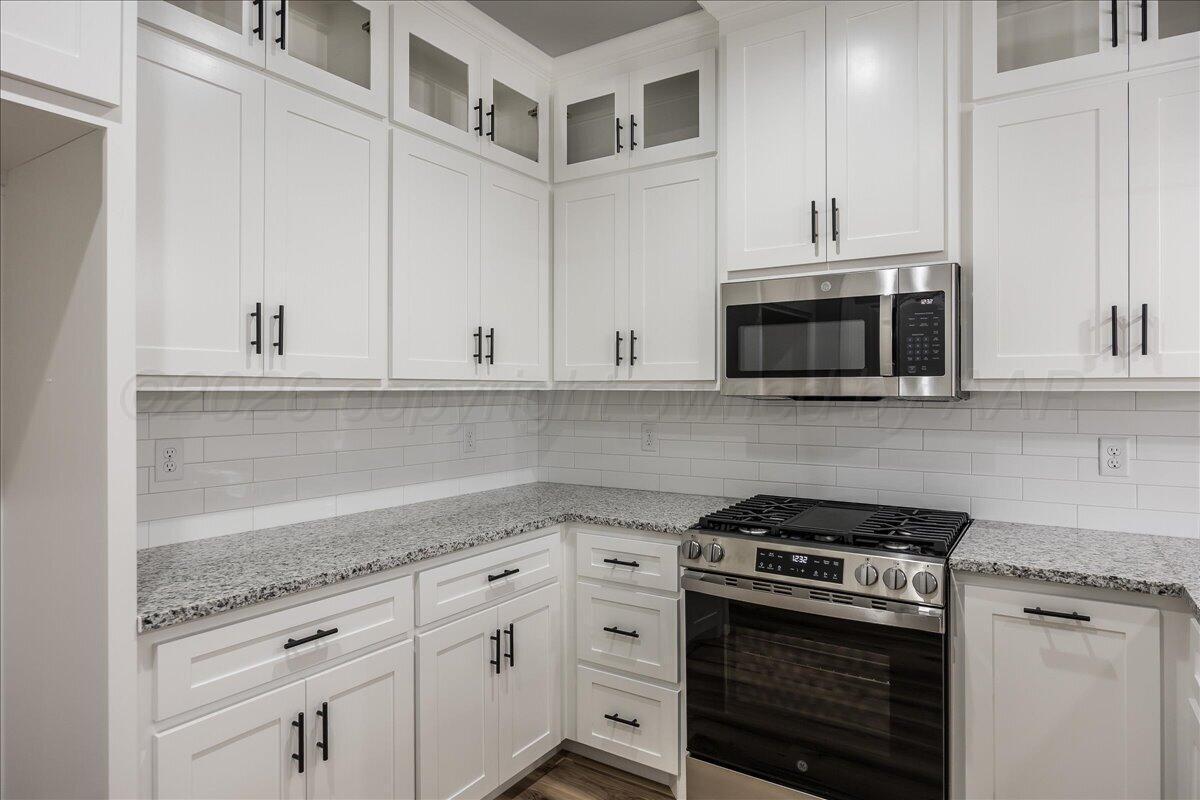 7610 Arlo Drive Property Photo 10