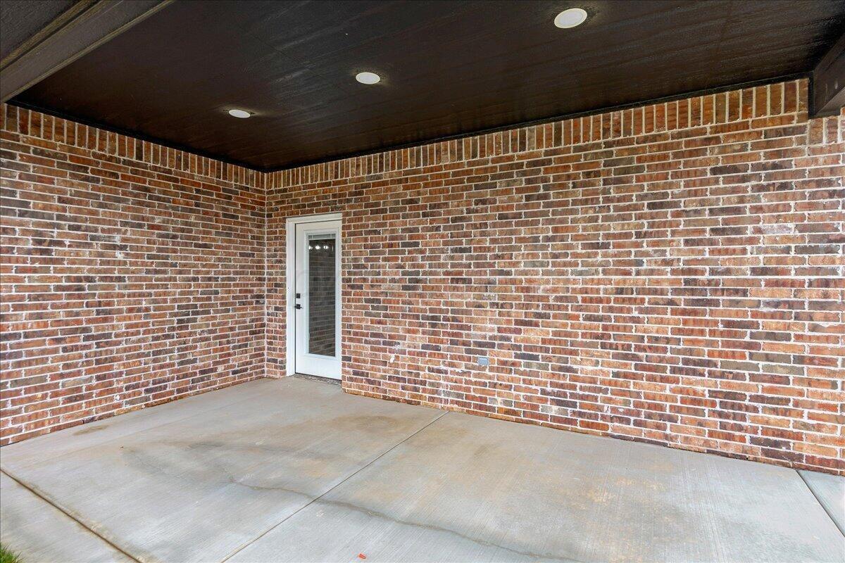 7610 Arlo Drive Property Photo 27