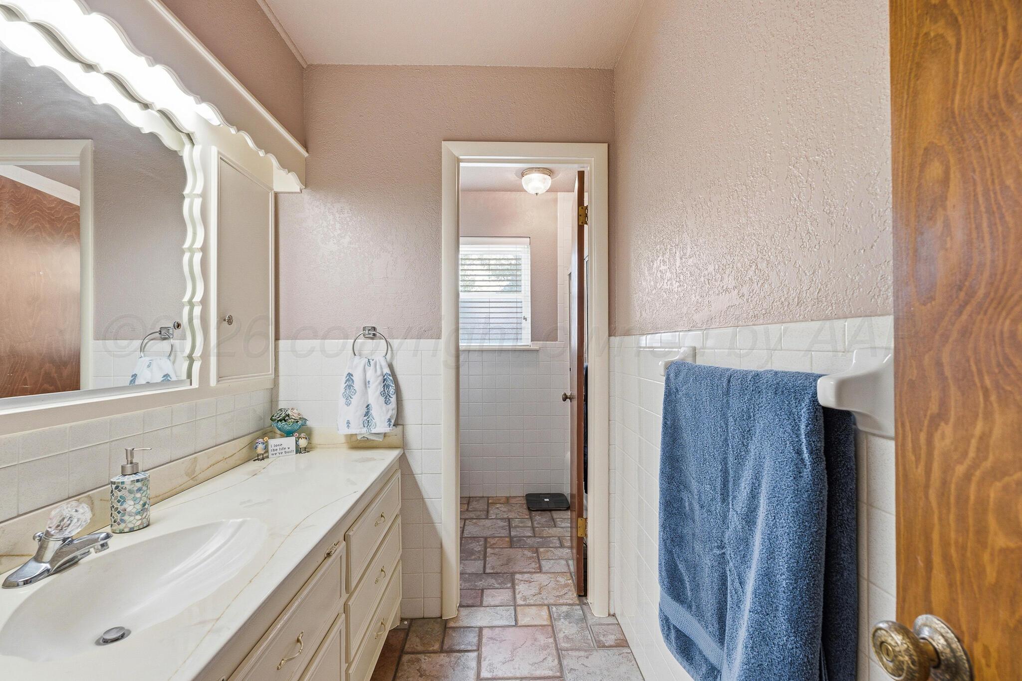 1404 Creekmere Drive Property Photo 30