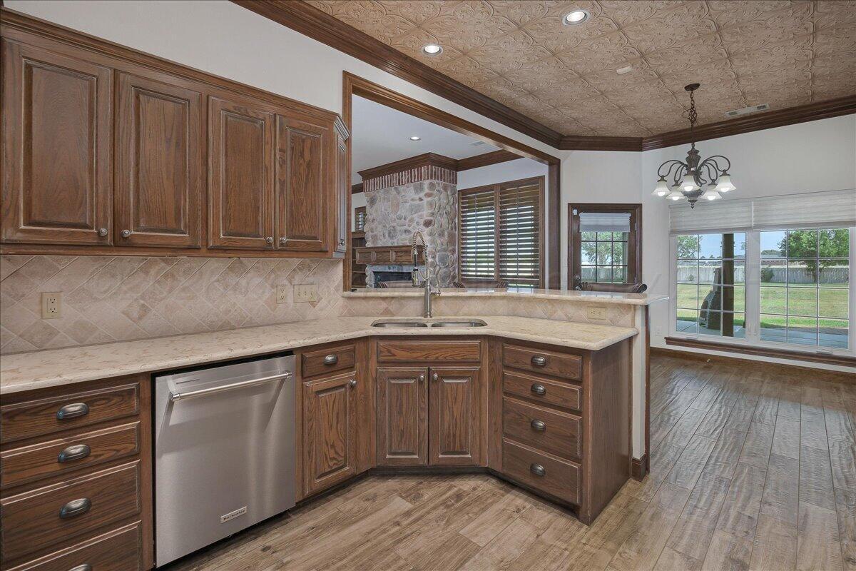 9100 W Sundown Lane Property Photo 28