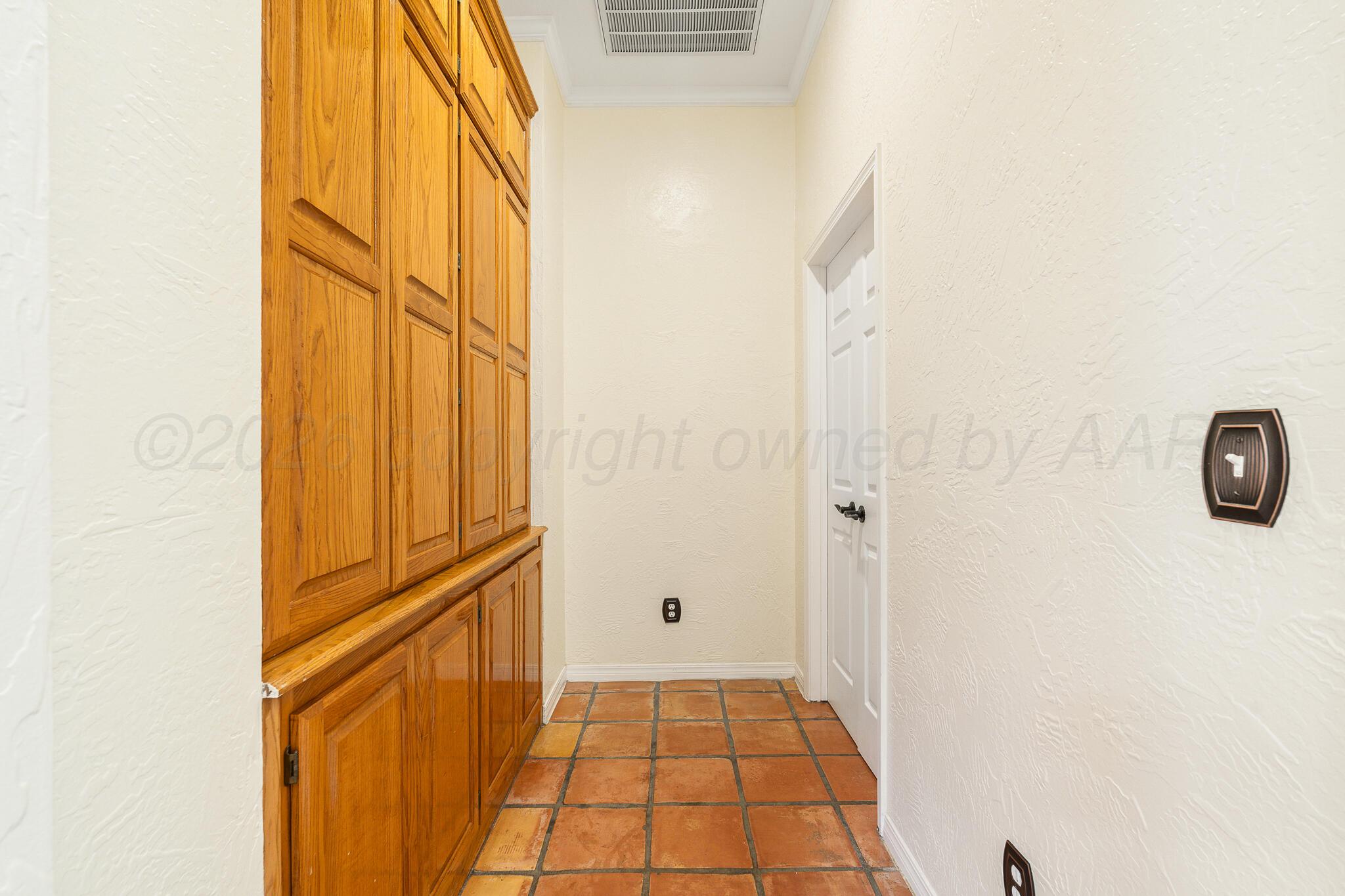 7415 Woodmont Drive Property Photo 12