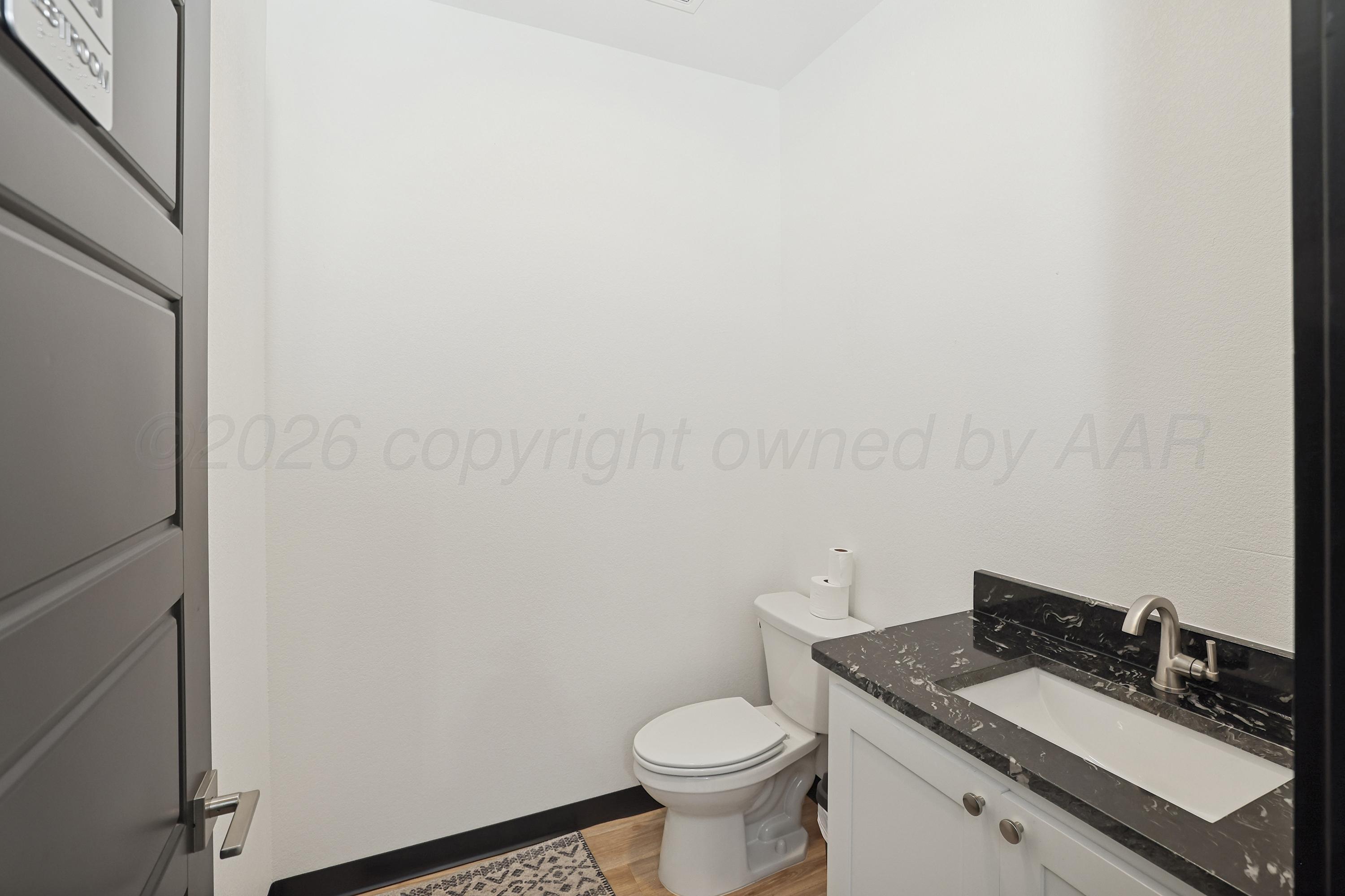 13150 S Coulter Street Property Photo 8