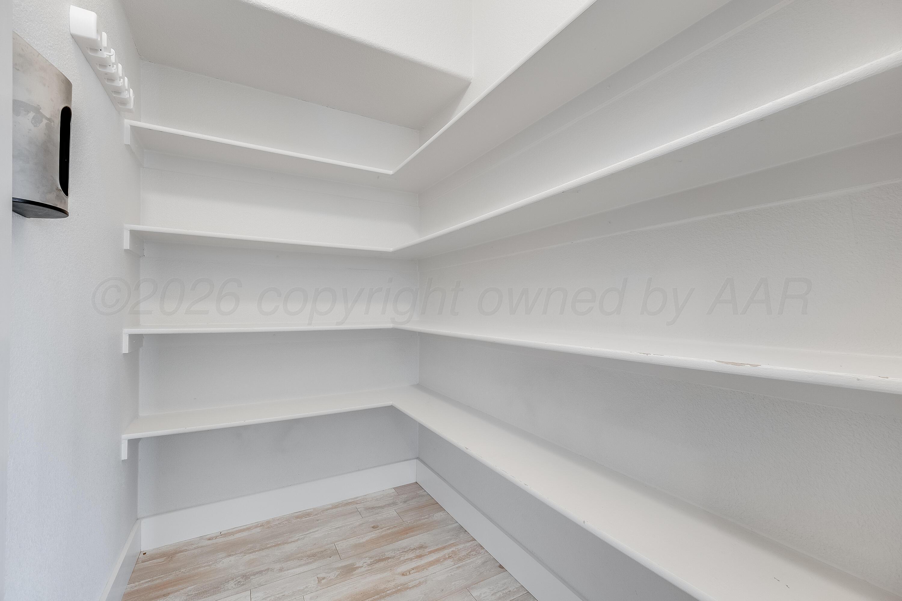 8040 County Road 2 Property Photo 14