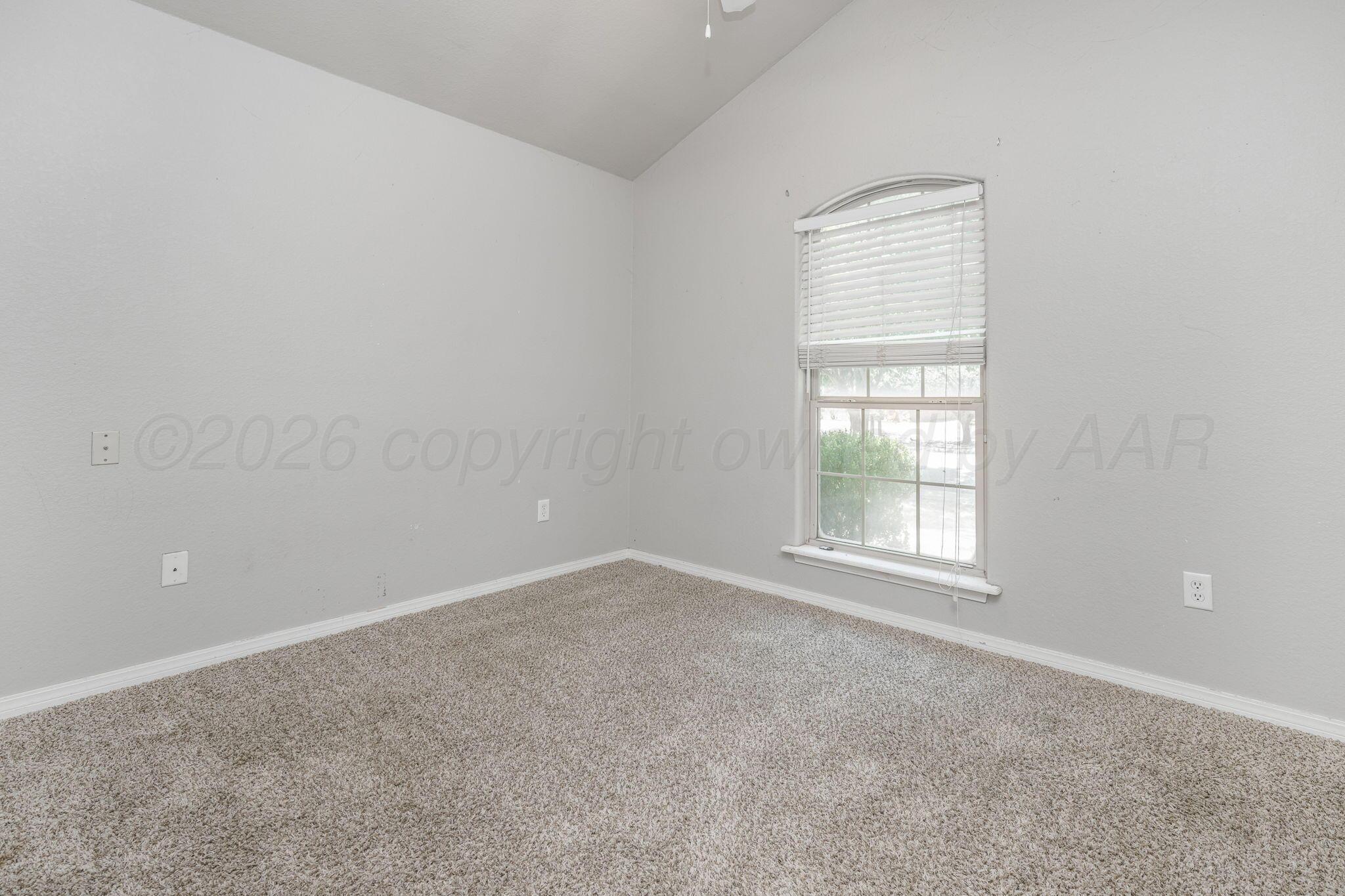 3805 S Aldredge Street Property Photo 15