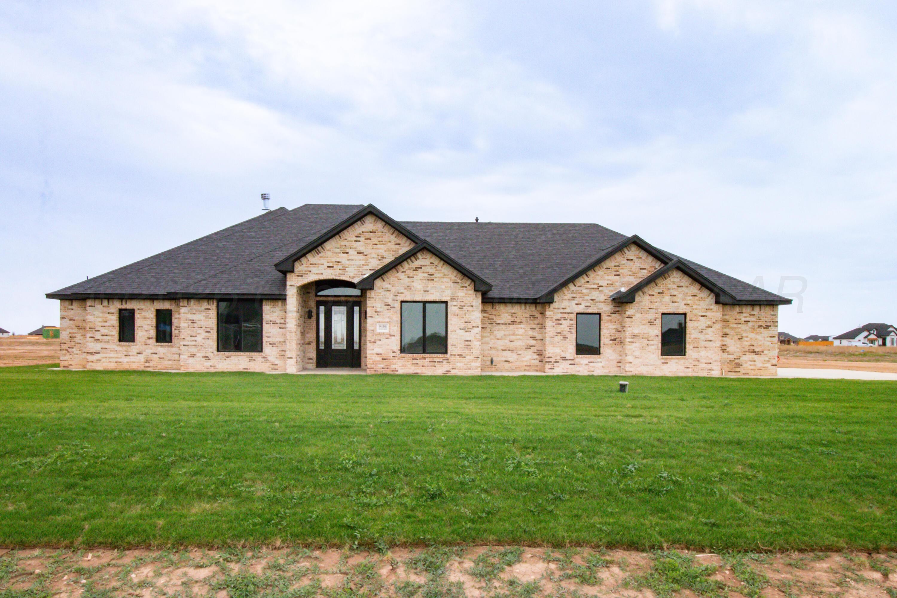 9406 Shadow Bend Avenue Property Photo 4