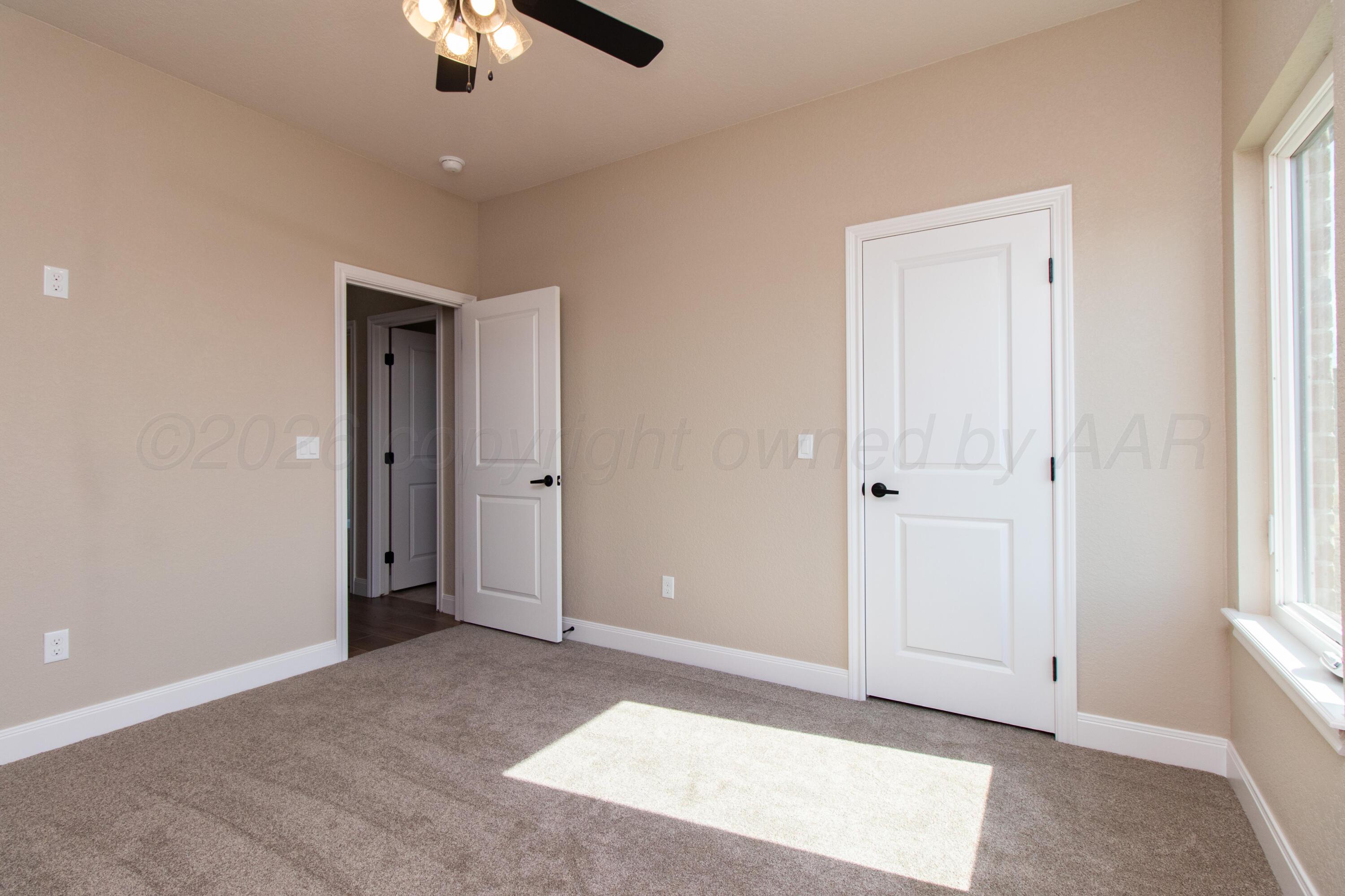 9406 Shadow Bend Avenue Property Photo 37