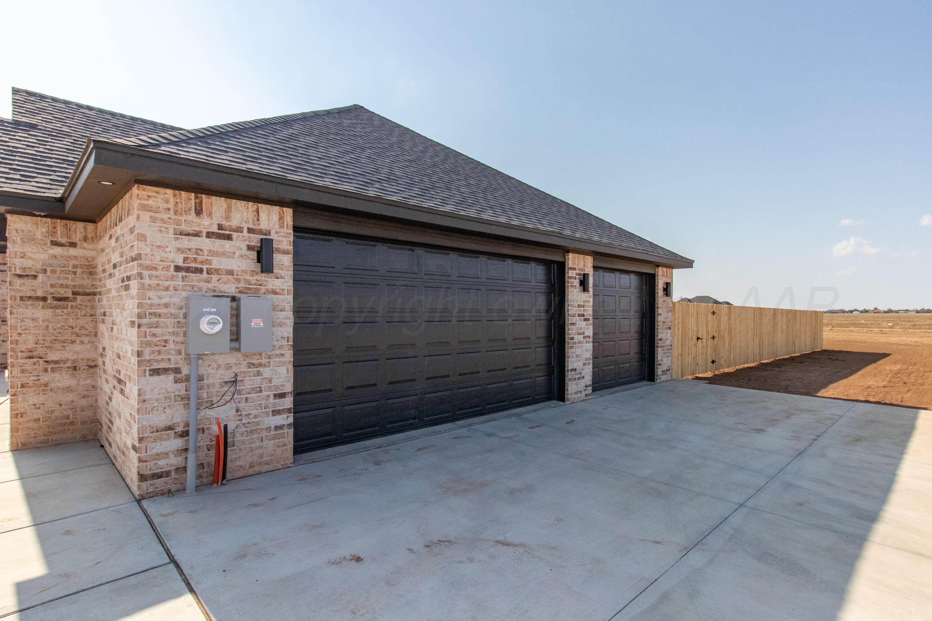 9406 Shadow Bend Avenue Property Photo 42