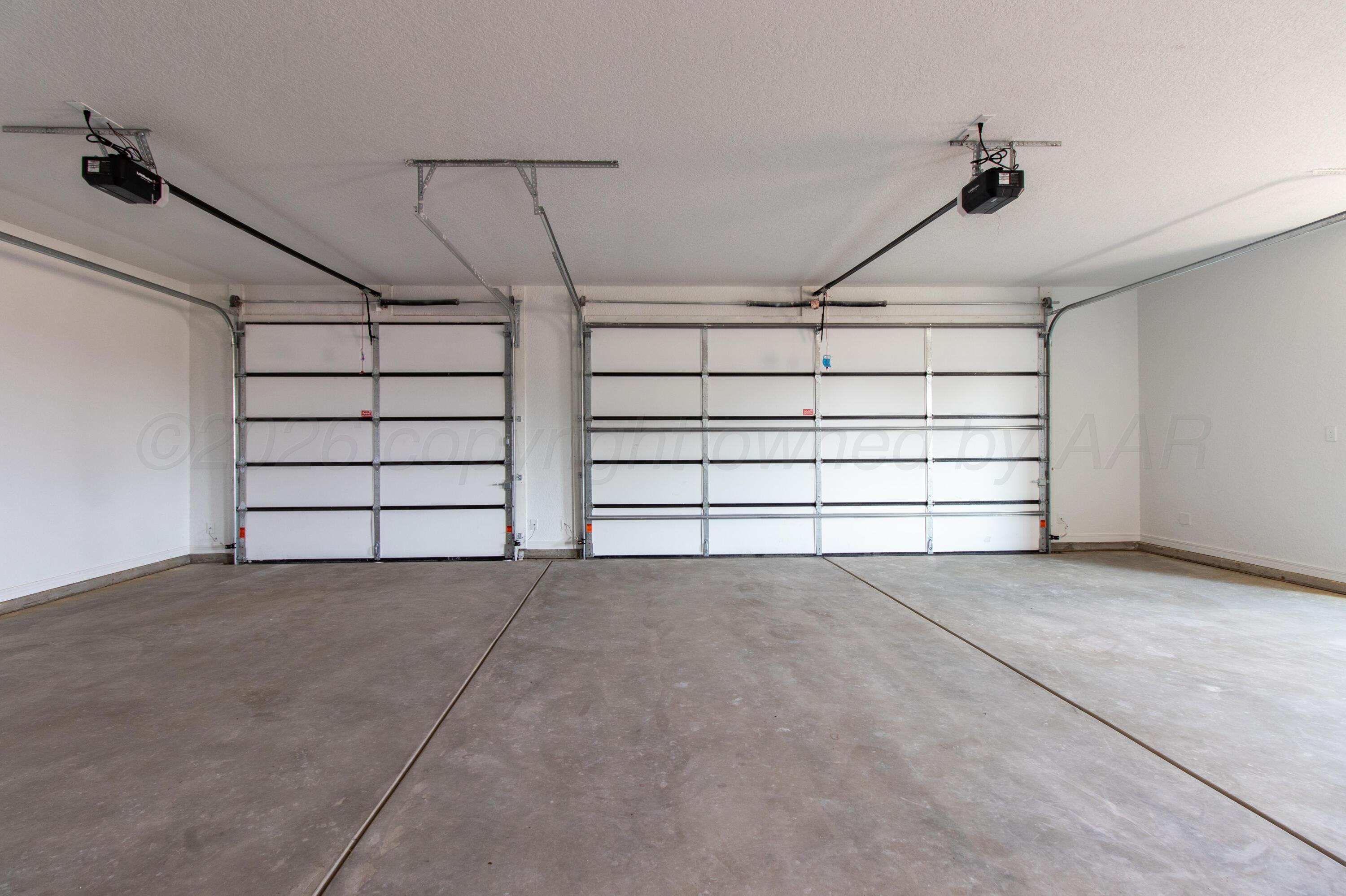 9406 Shadow Bend Avenue Property Photo 43