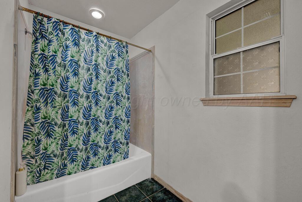 1718 Jennifer Street Property Photo 15