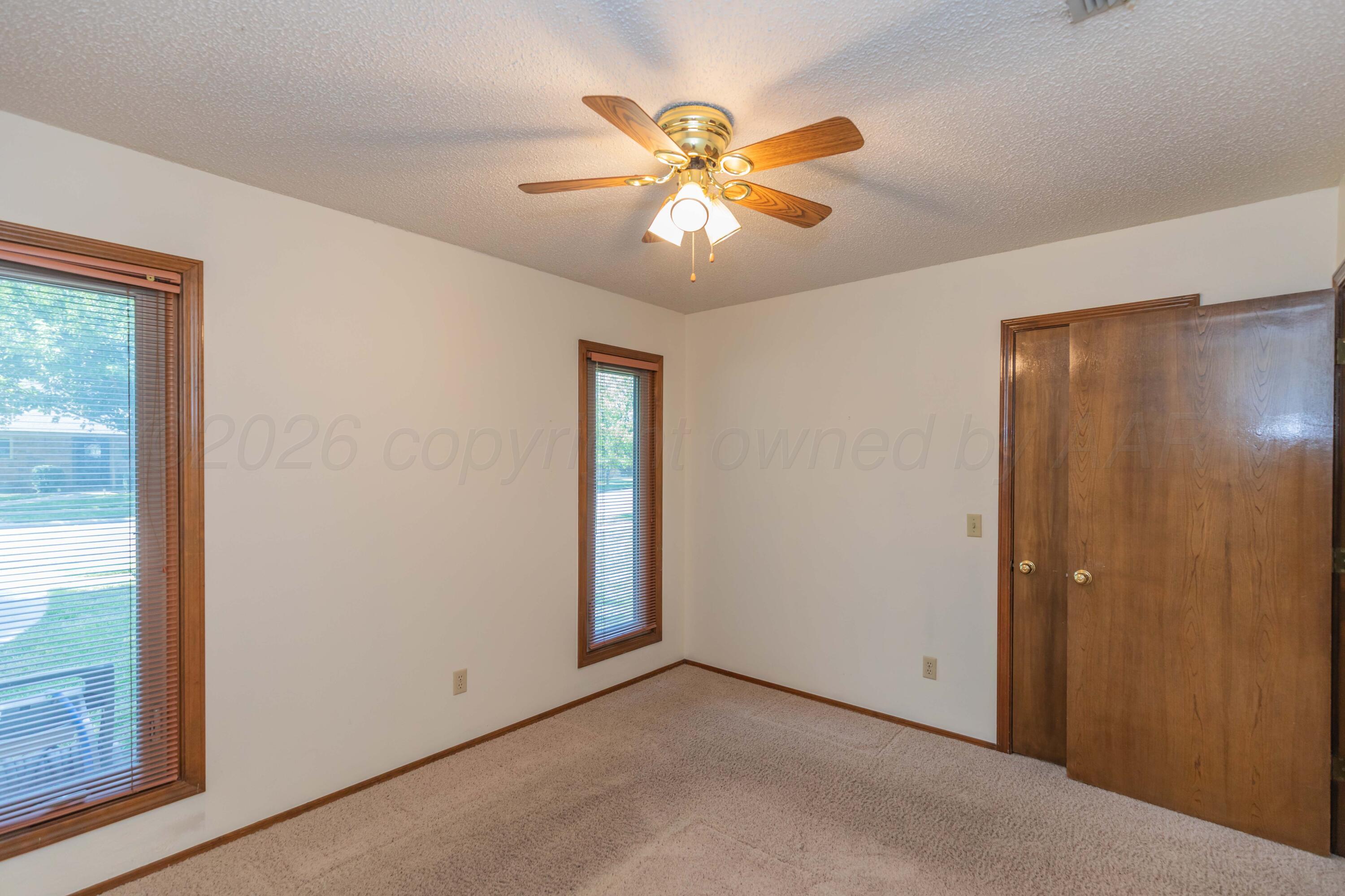 7304 Kings Place Property Photo 25