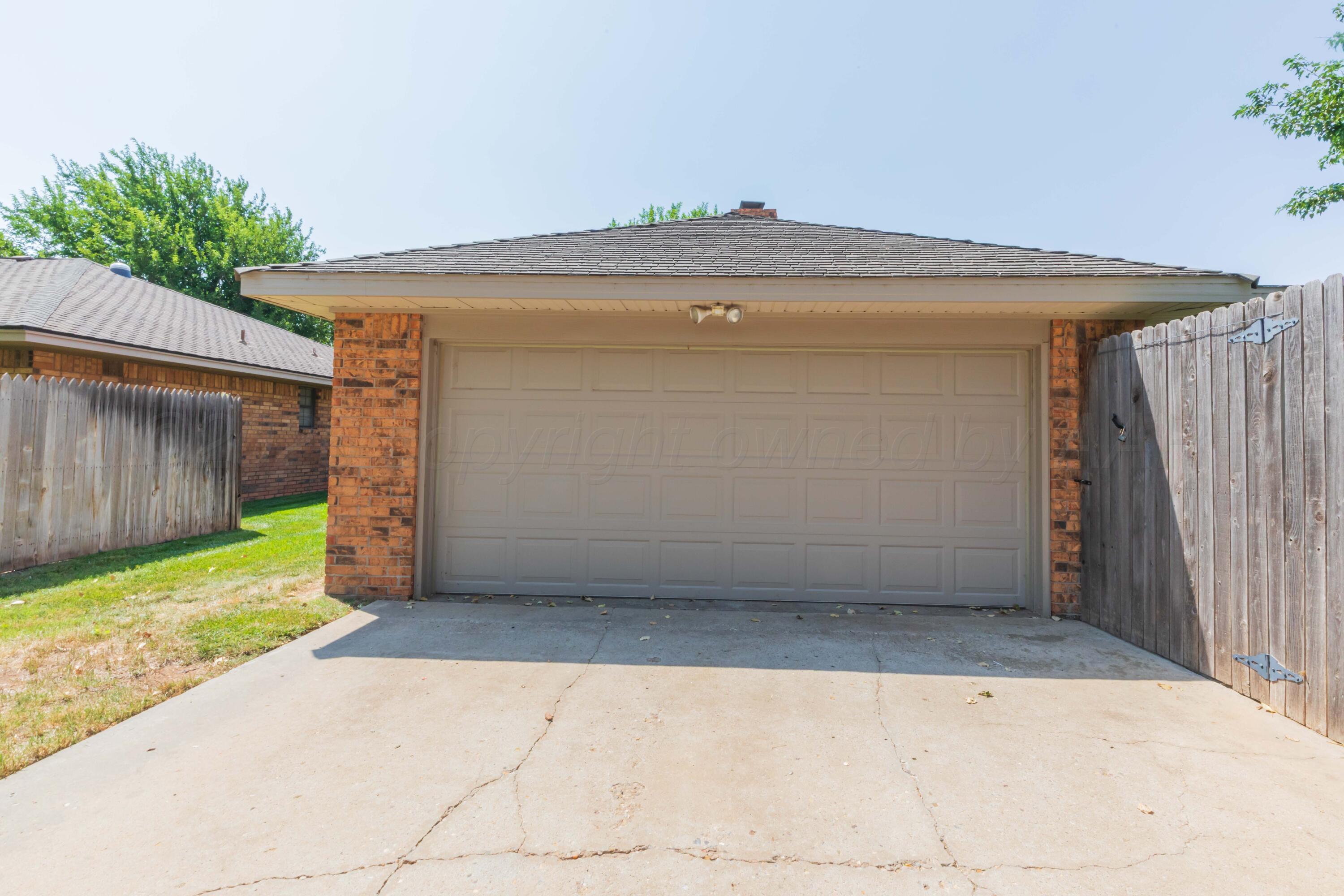 7304 Kings Place Property Photo 36