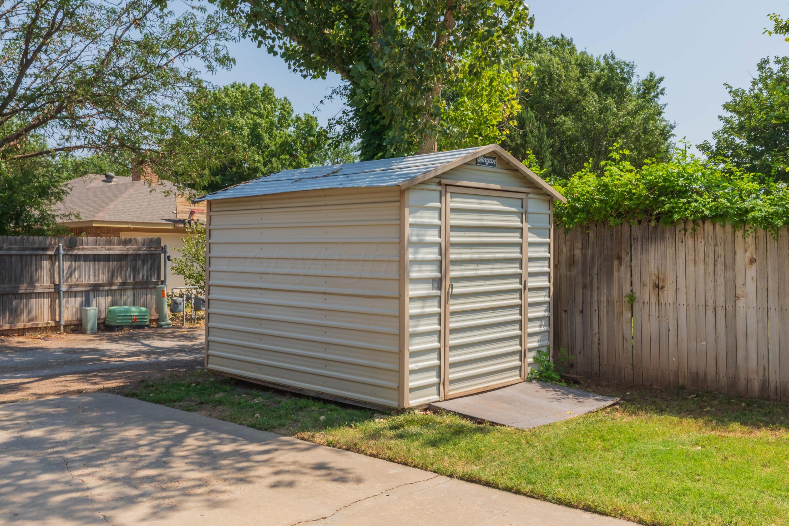 7304 Kings Place Property Photo 37