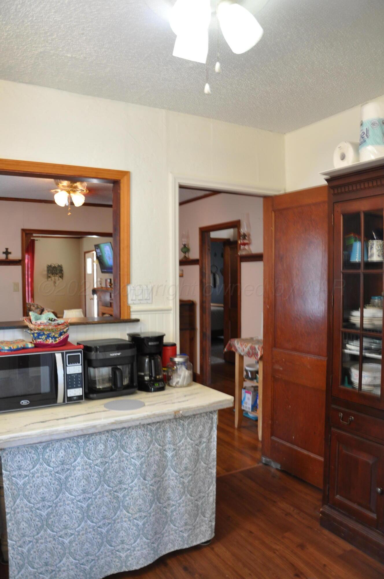 1017 N Mary-ellen Street Property Photo 5