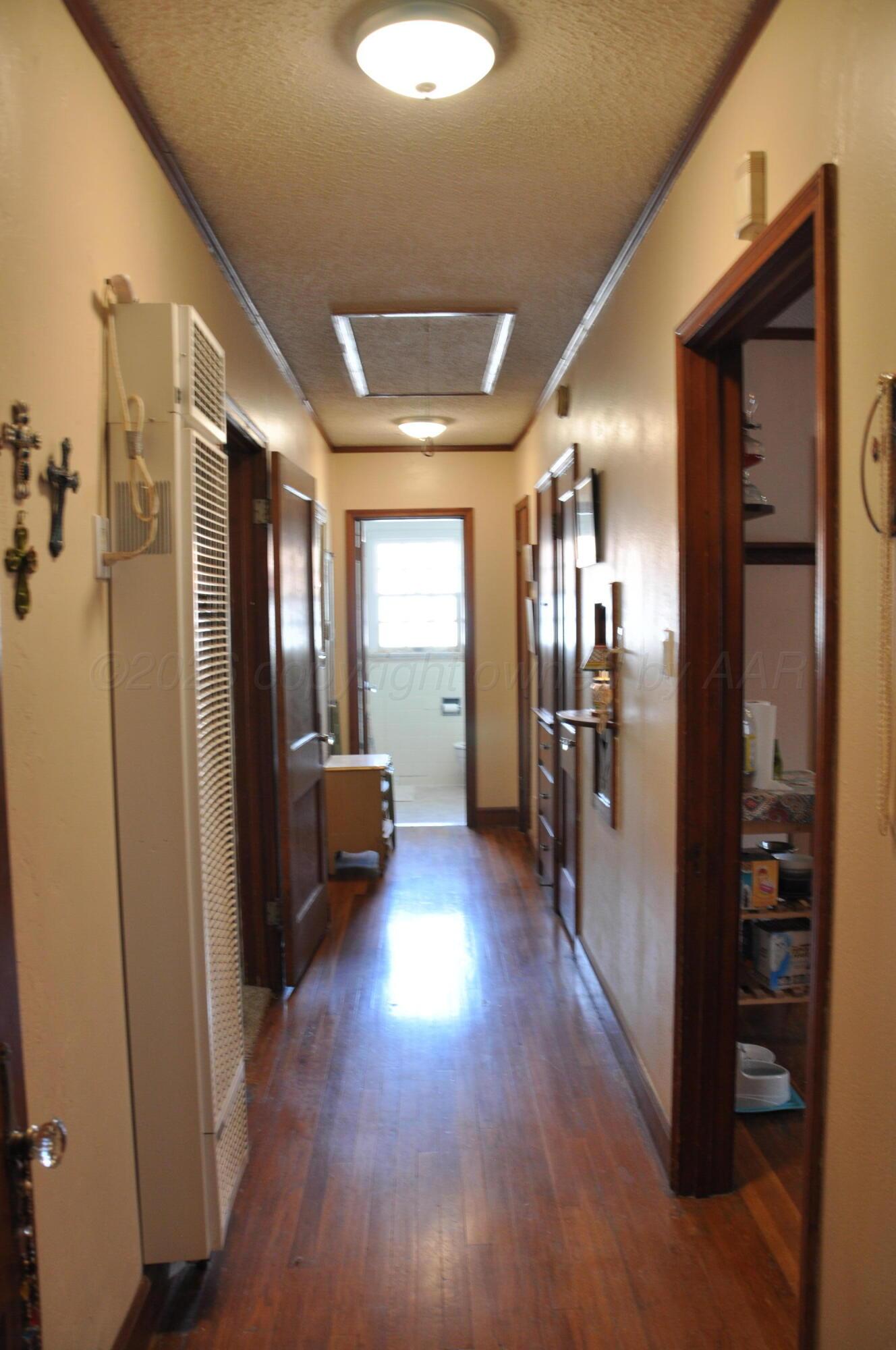 1017 N Mary-ellen Street Property Photo 6