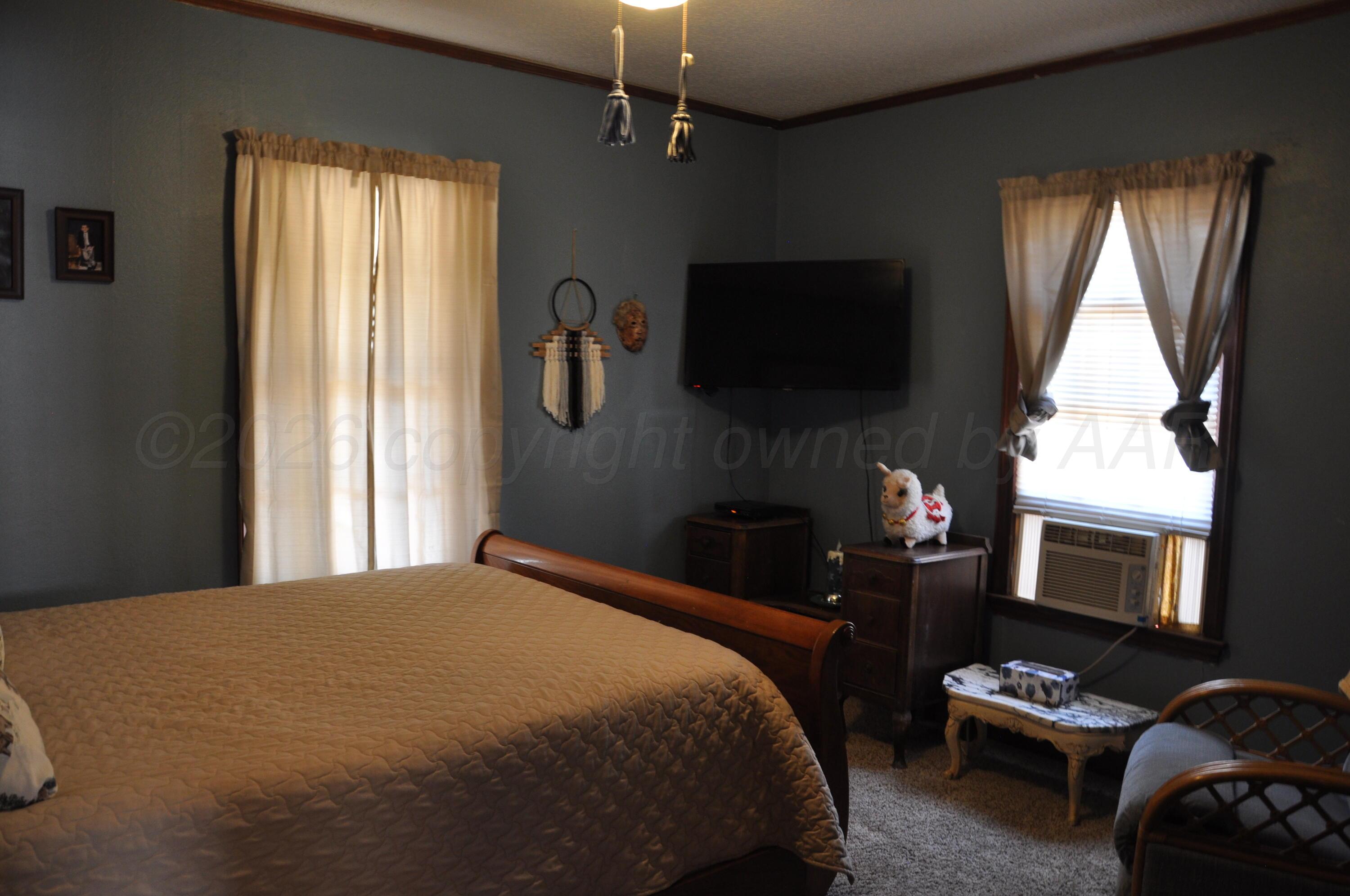 1017 N Mary-ellen Street Property Photo 7