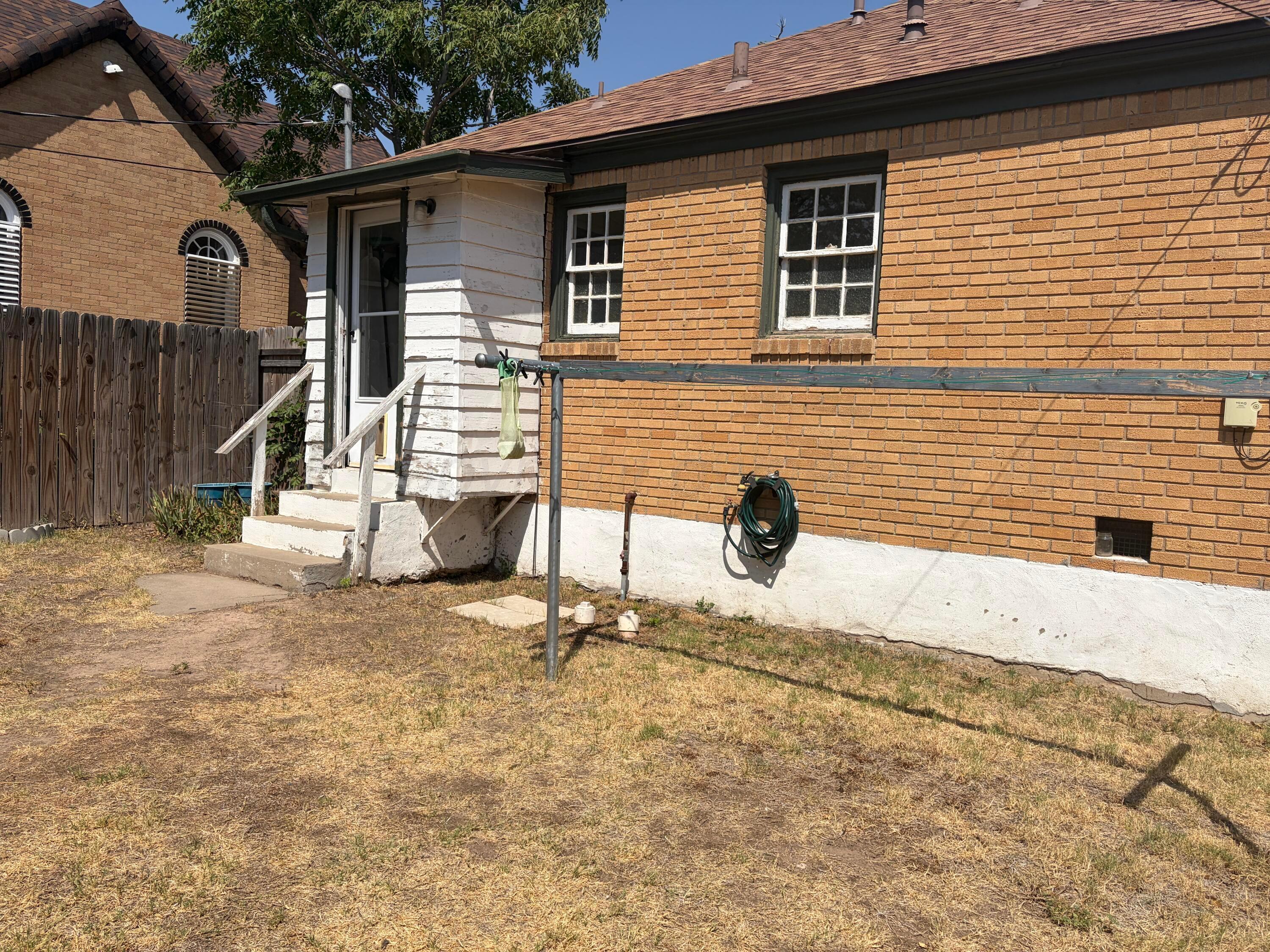 1017 N Mary-ellen Street Property Photo 10