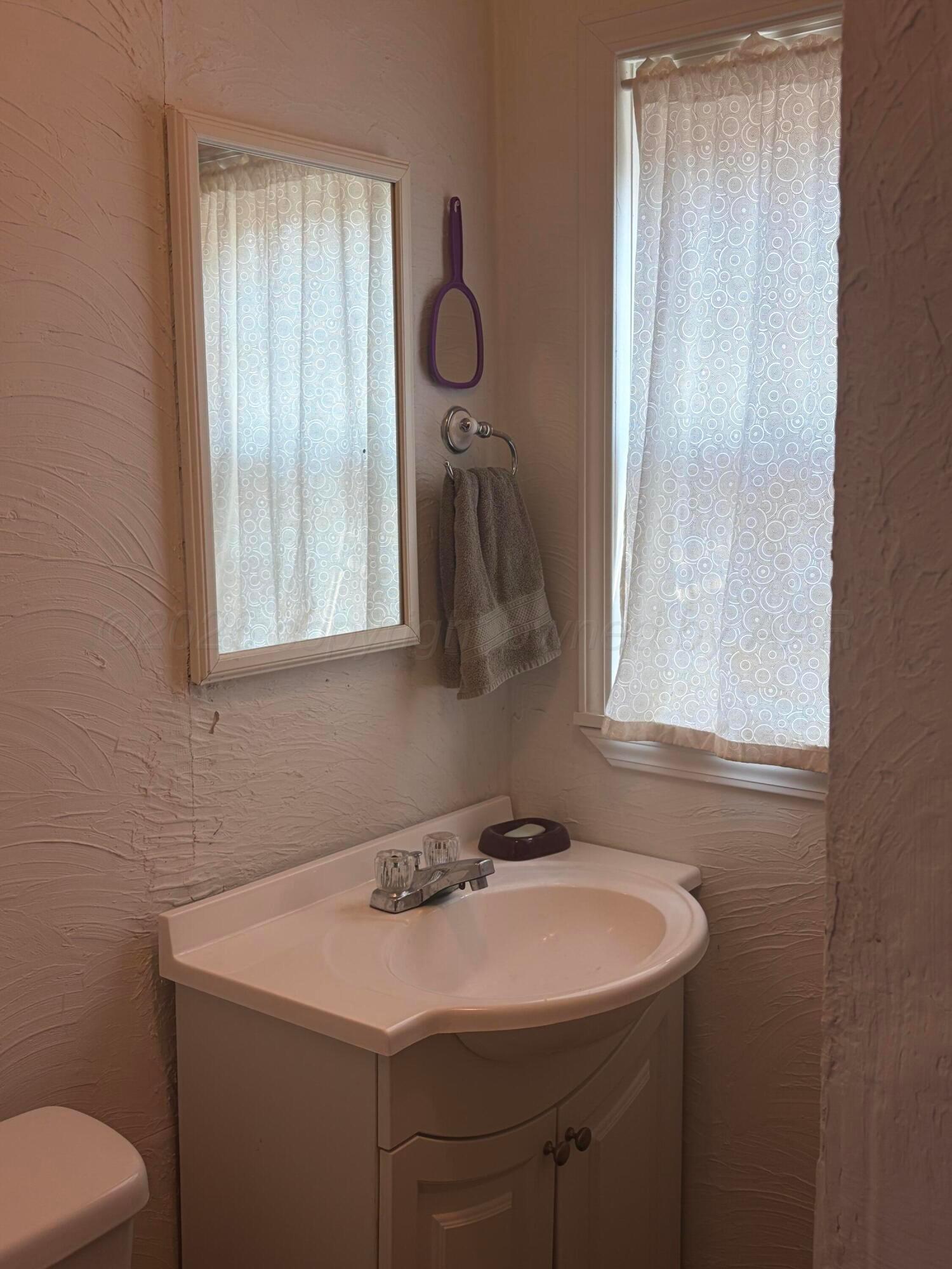 1017 N Mary-ellen Street Property Photo 18