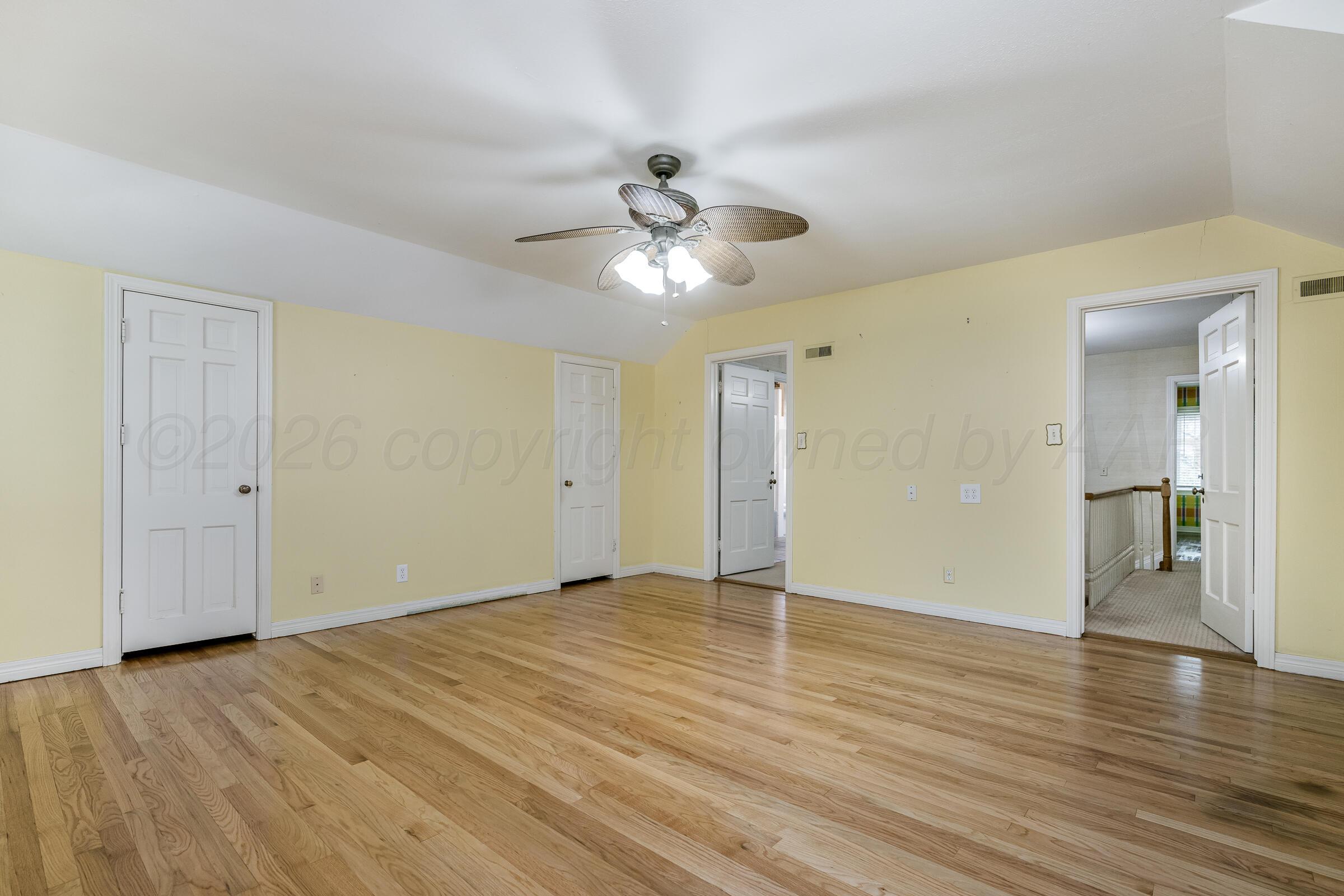 1523 Crockett Street Property Photo 27