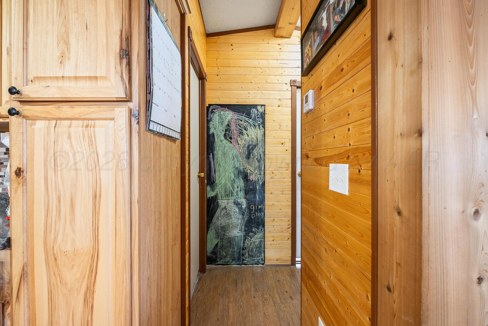 304 Coke Street Property Photo 23