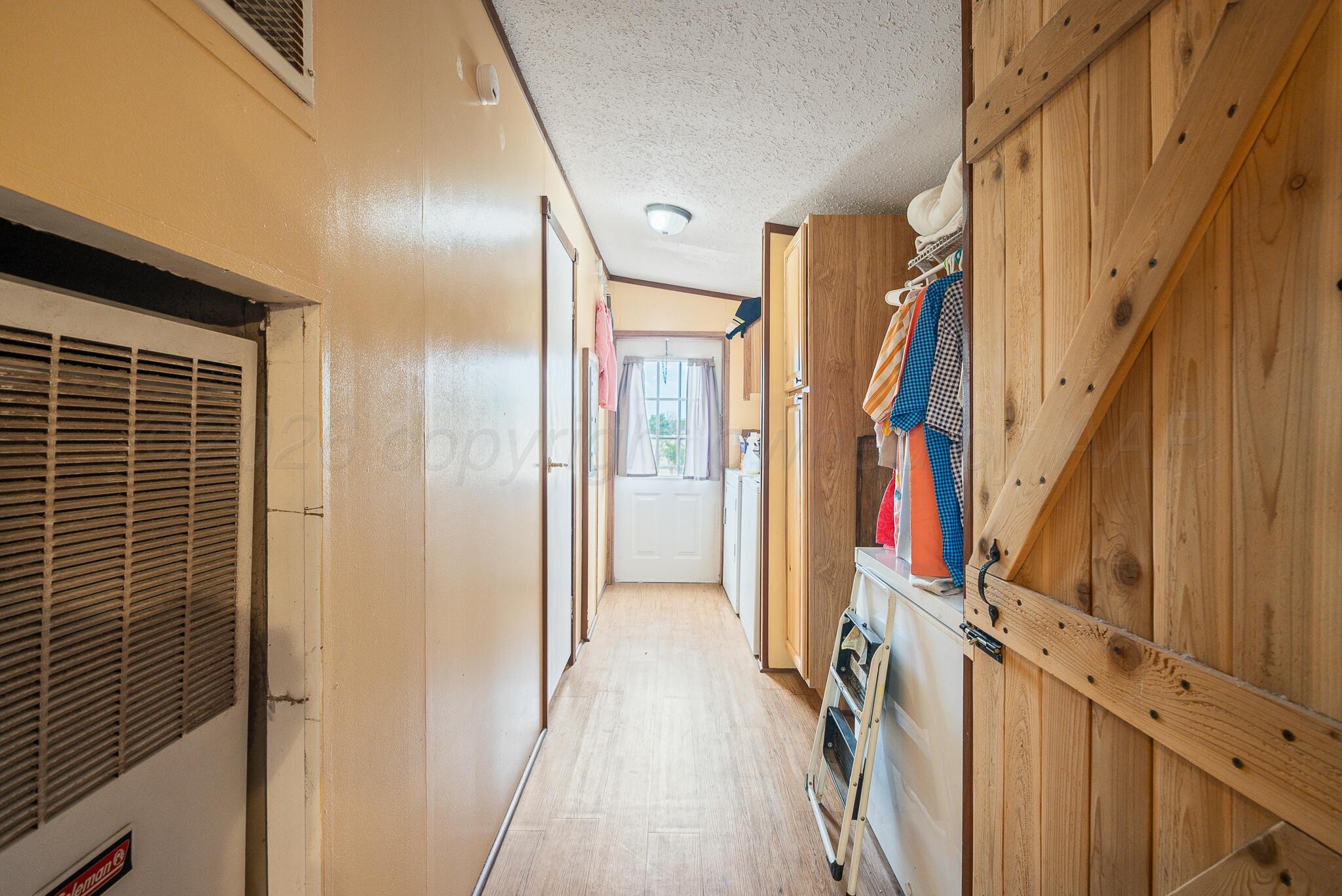 304 Coke Street Property Photo 30