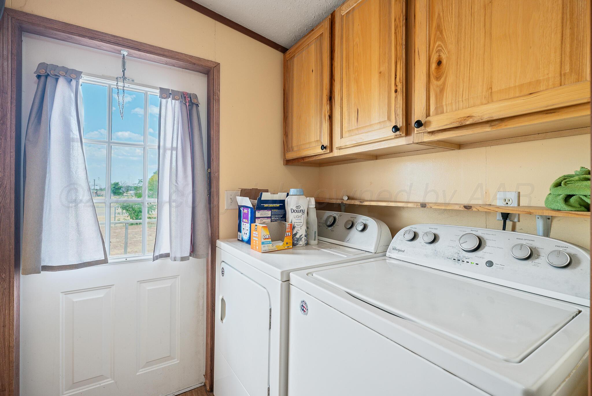 304 Coke Street Property Photo 31