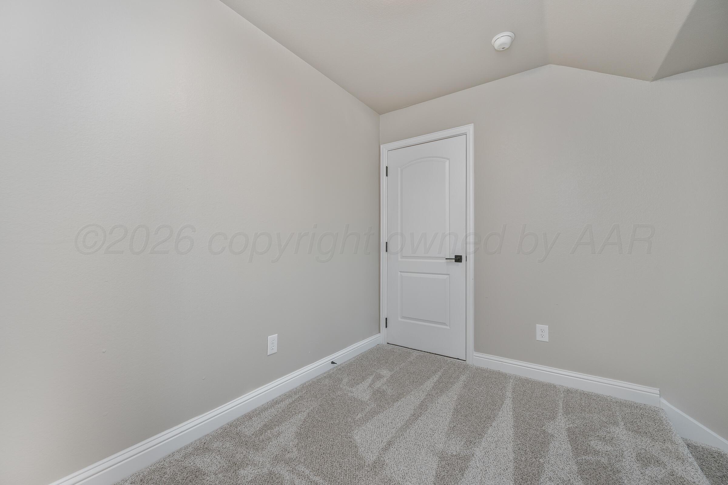 20200 Quail Hollow Drive Property Photo 32