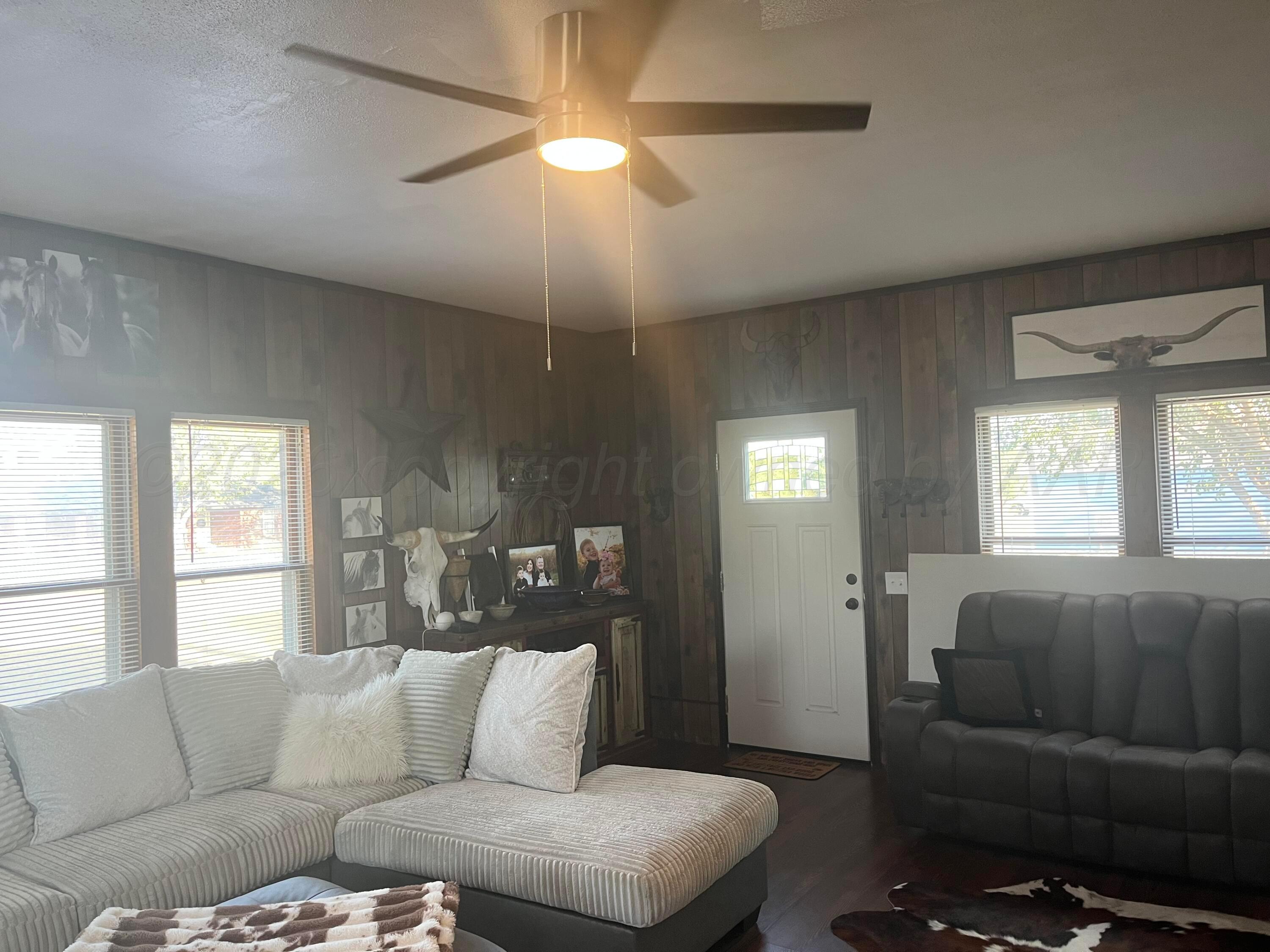 300 Alamo Street Property Photo 5
