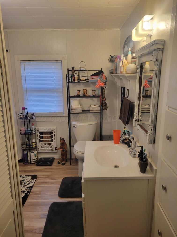 300 Alamo Street Property Photo 17