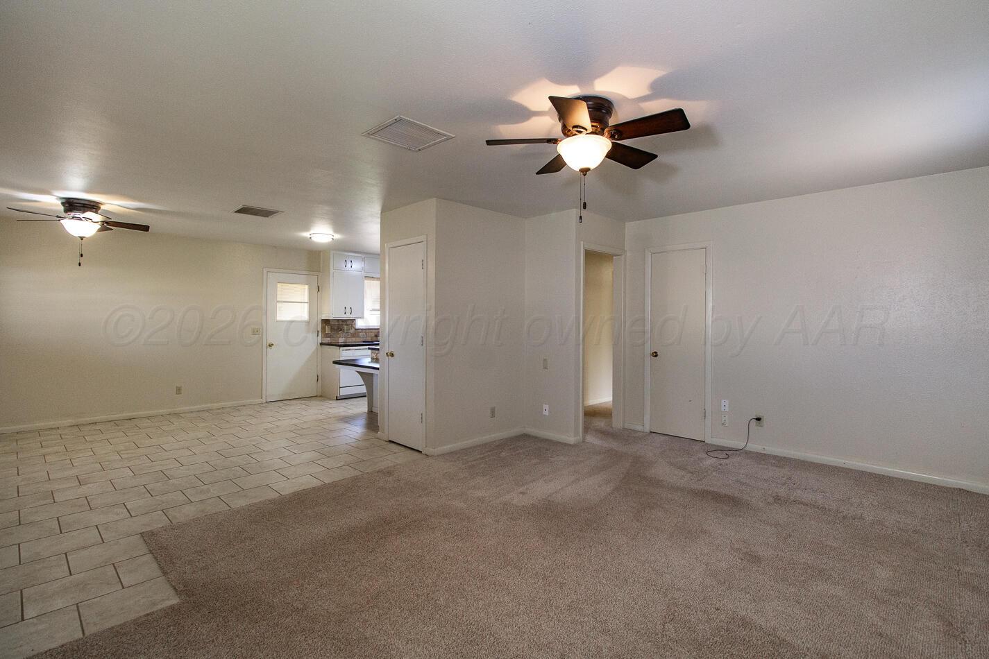 420 Sunset Drive Property Photo 8