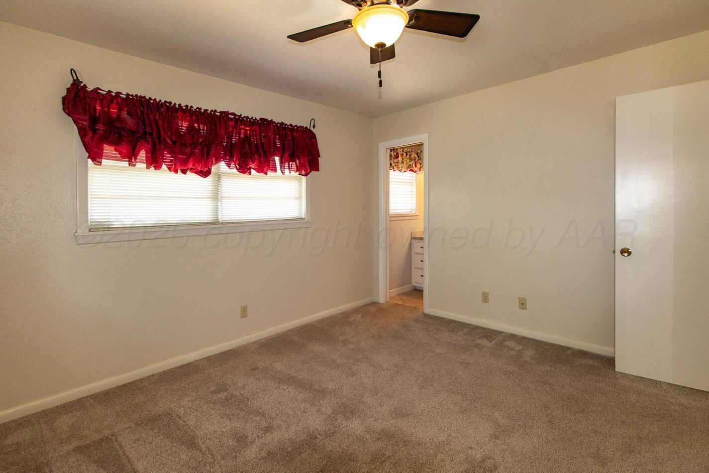 420 Sunset Drive Property Photo 16