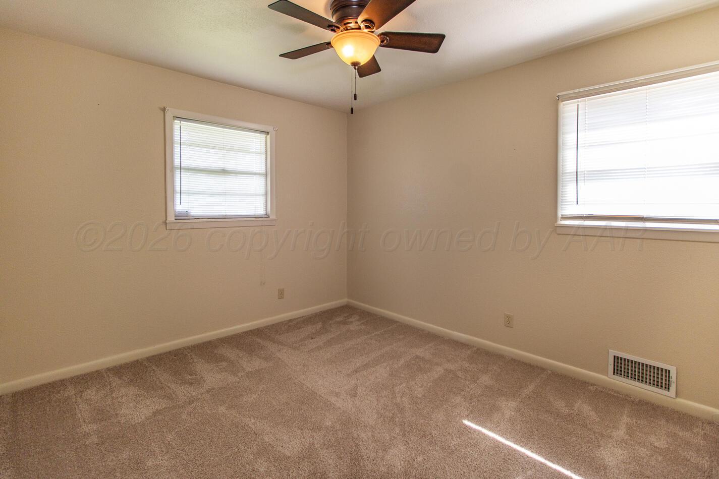 420 Sunset Drive Property Photo 20
