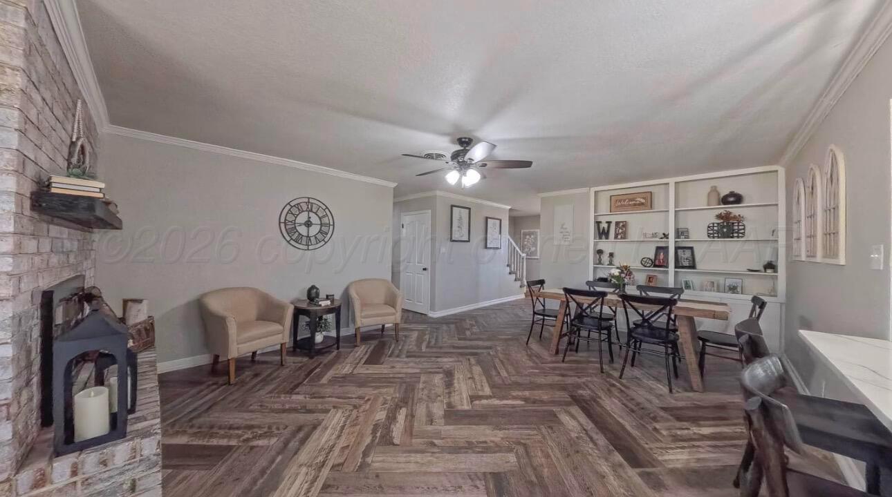1402 Marigold Street Property Photo 6