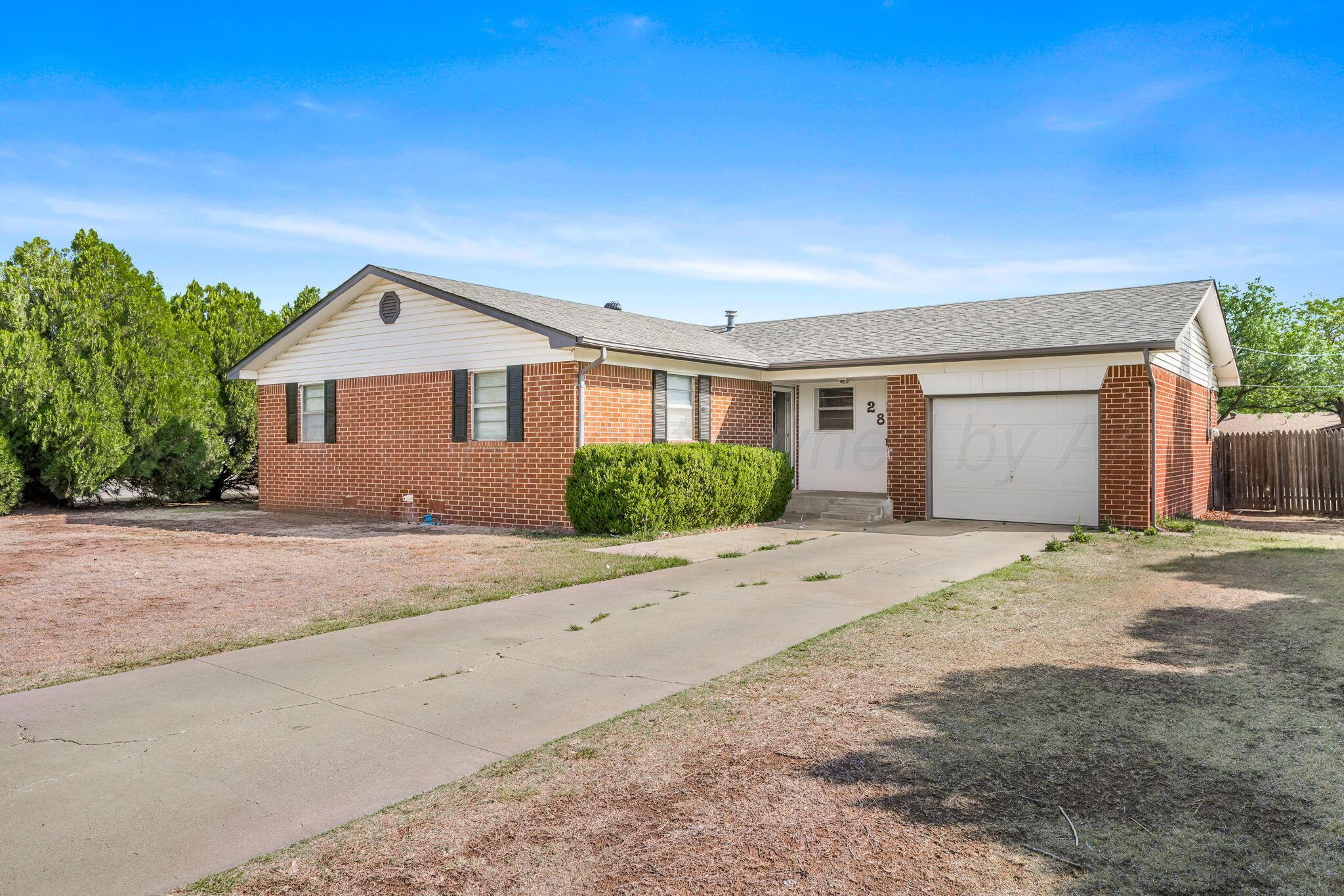 2828 Armand Street Property Photo 2