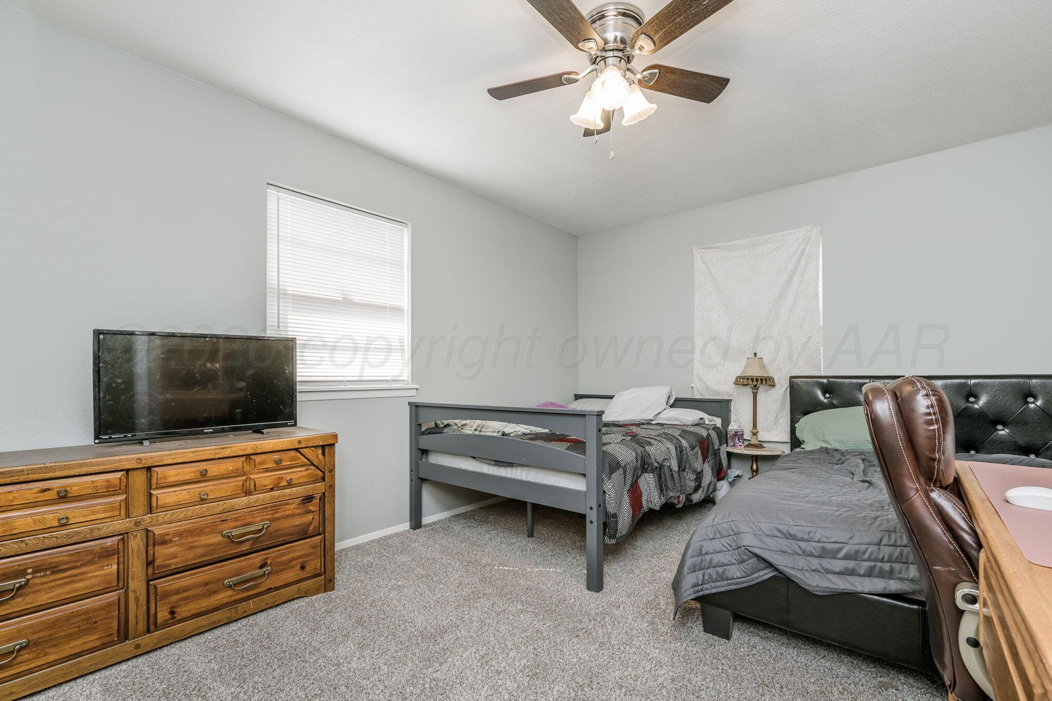 2828 Armand Street Property Photo 14
